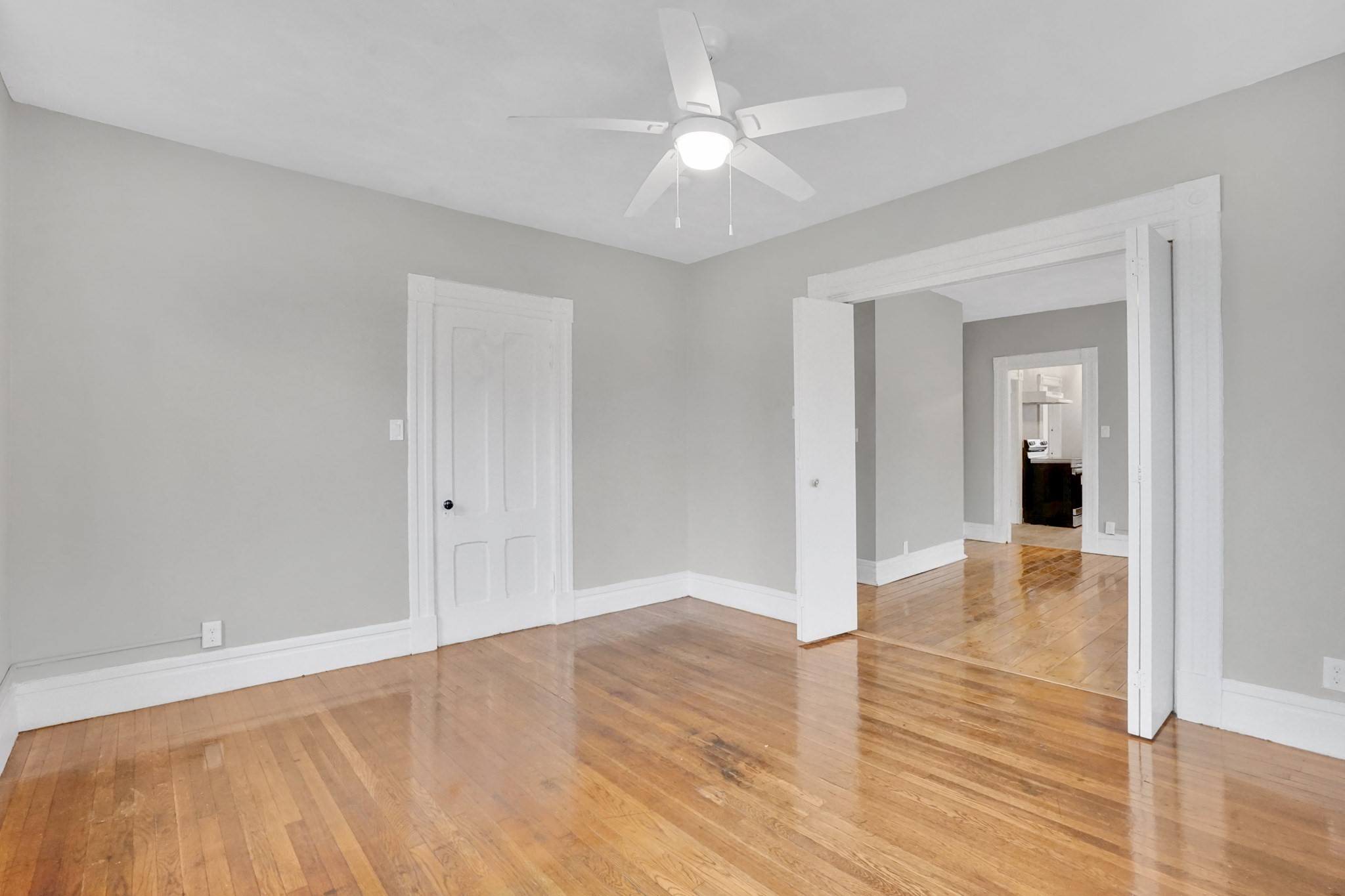 16 Amherst, Springfield, MA 01109 - Image 34