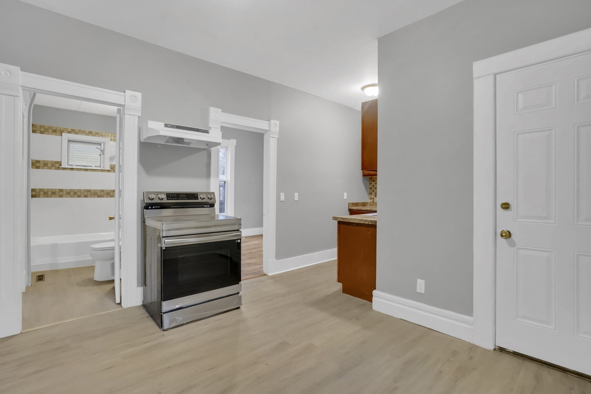 16 Amherst, Springfield, MA 01109 - Image 7