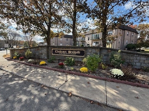 113 Oak Lane Unit 11, Brockton, MA 02301 - Image 2