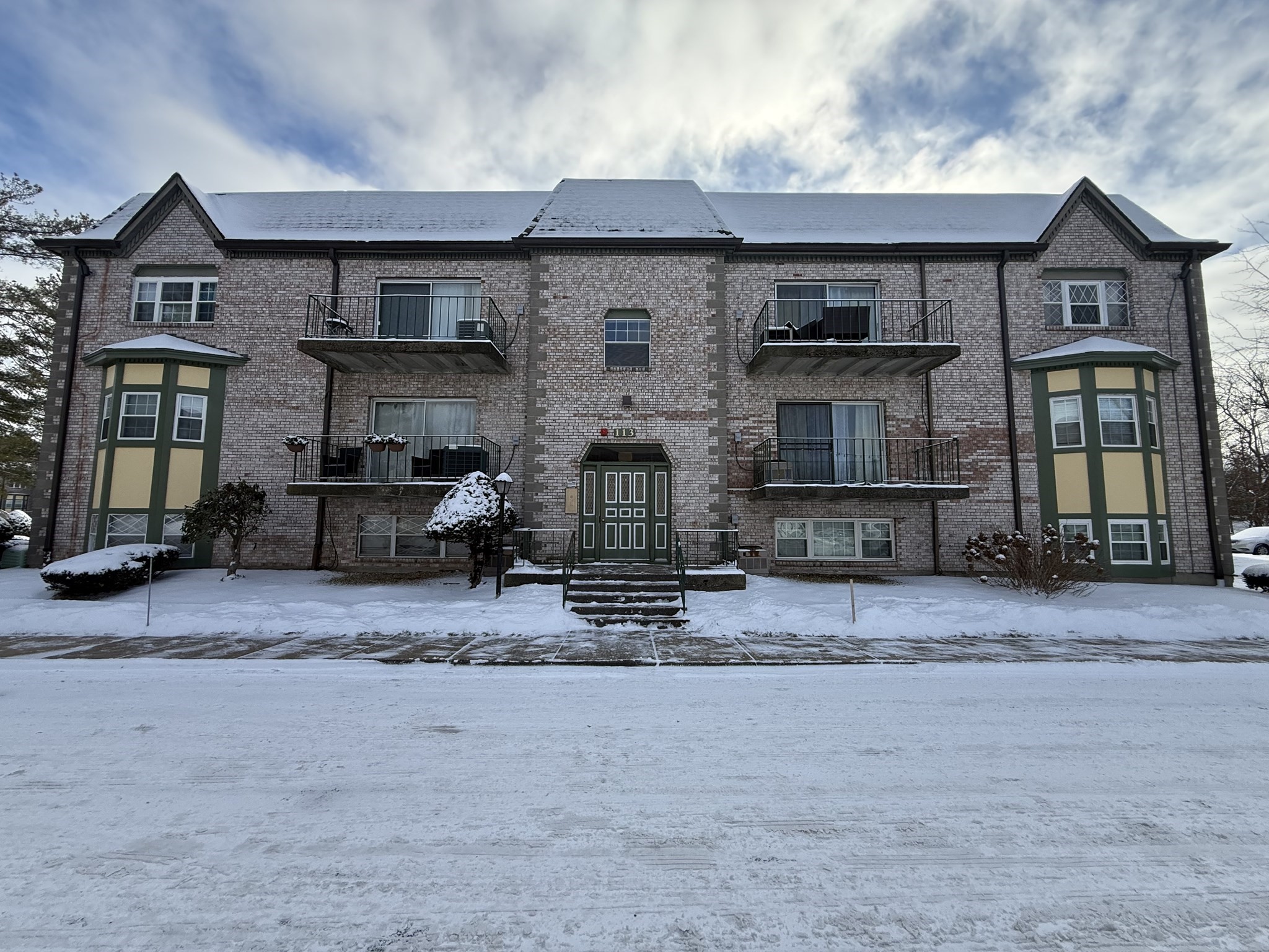 113 Oak Lane Unit 11, Brockton, MA 02301 - Image 9