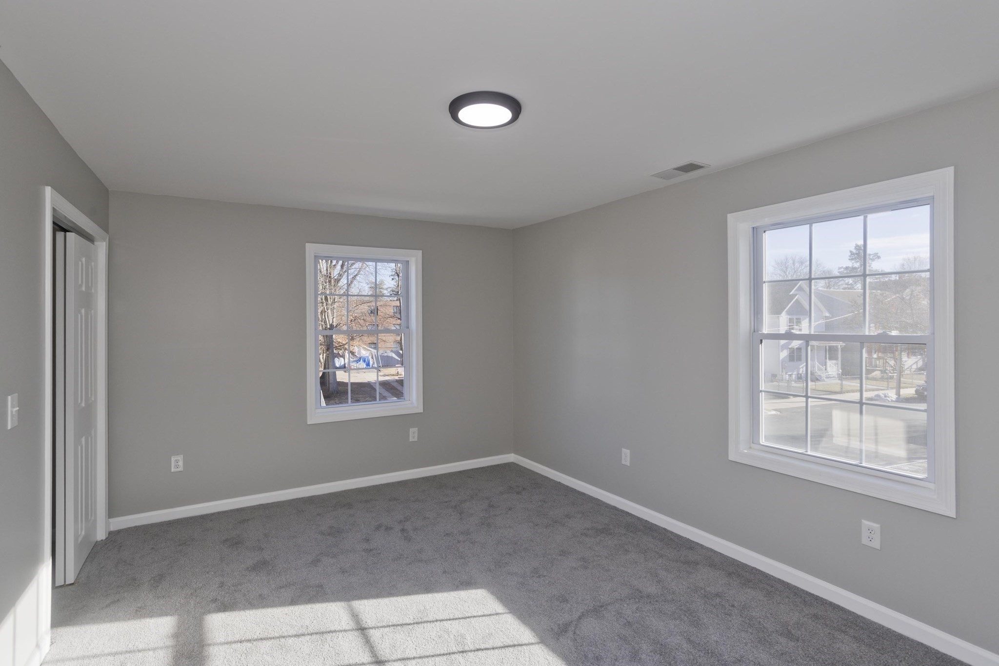 16 Cambridge St, Springfield, MA 01109 - Image 36