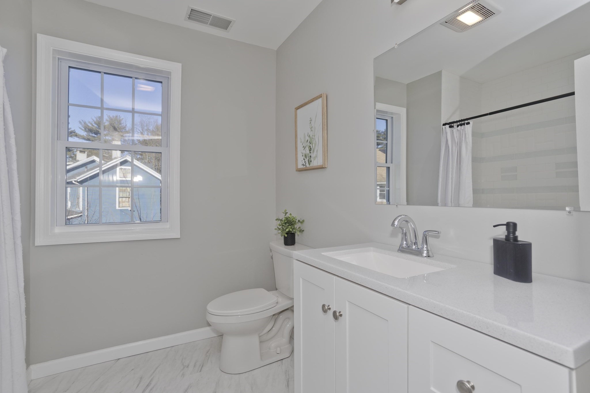 16 Cambridge St, Springfield, MA 01109 - Image 39