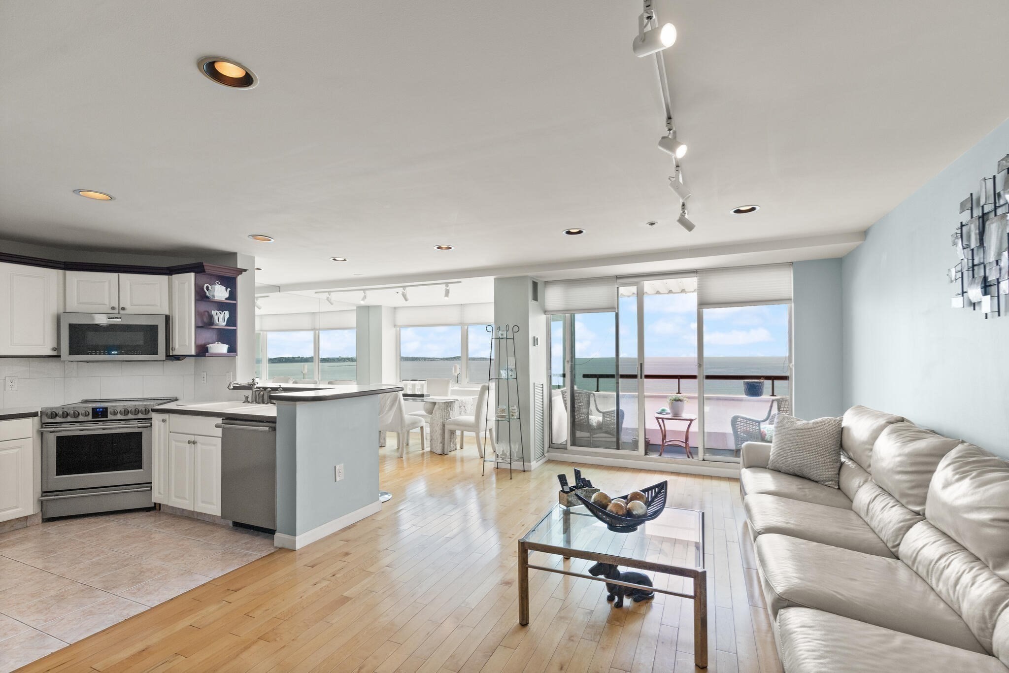 350 Revere Beach Unit P2-13I, Revere, MA 02151 - Image 15