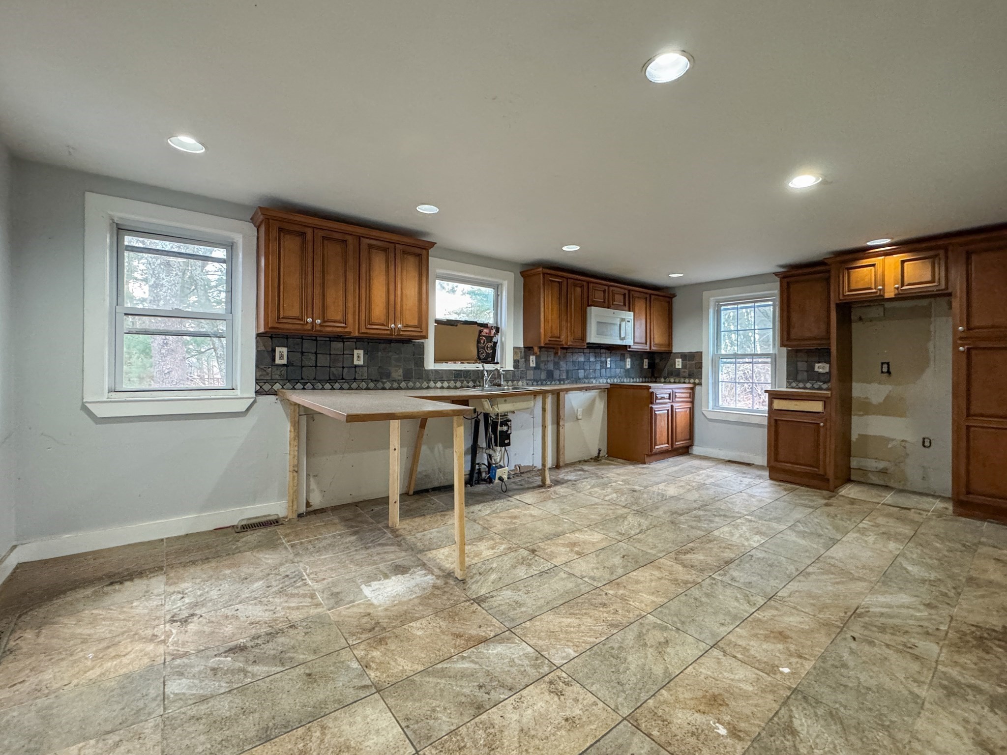 14 Elm Ave, Holbrook, MA 02343 - Image 12