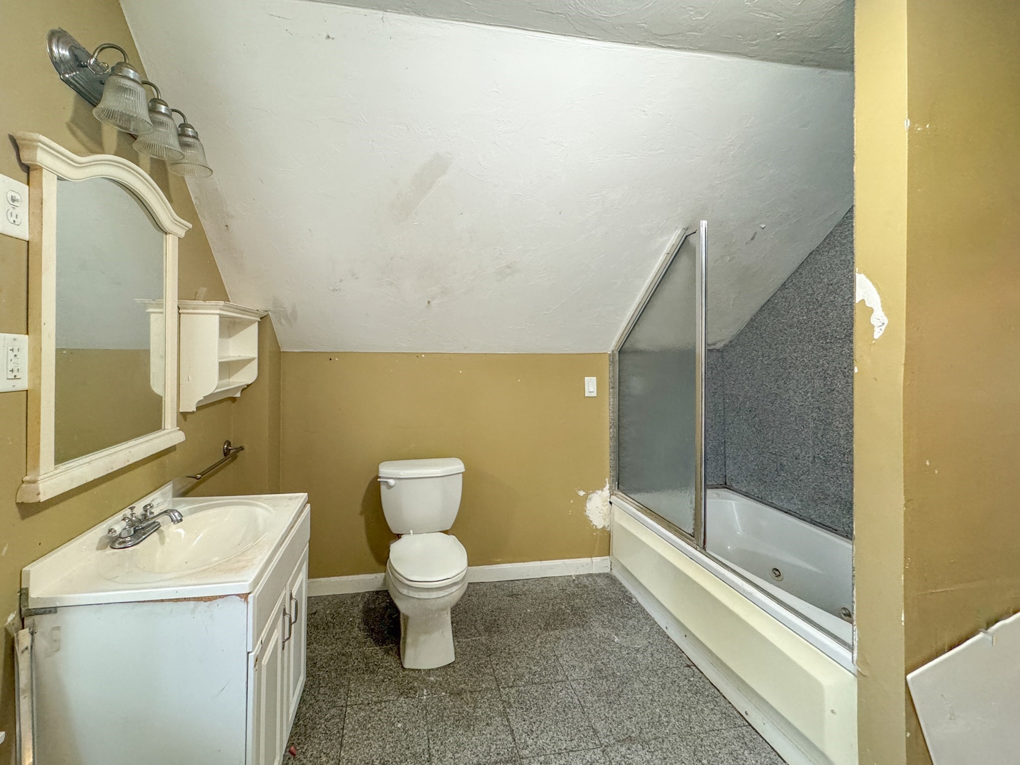 14 Elm Ave, Holbrook, MA 02343 - Image 26