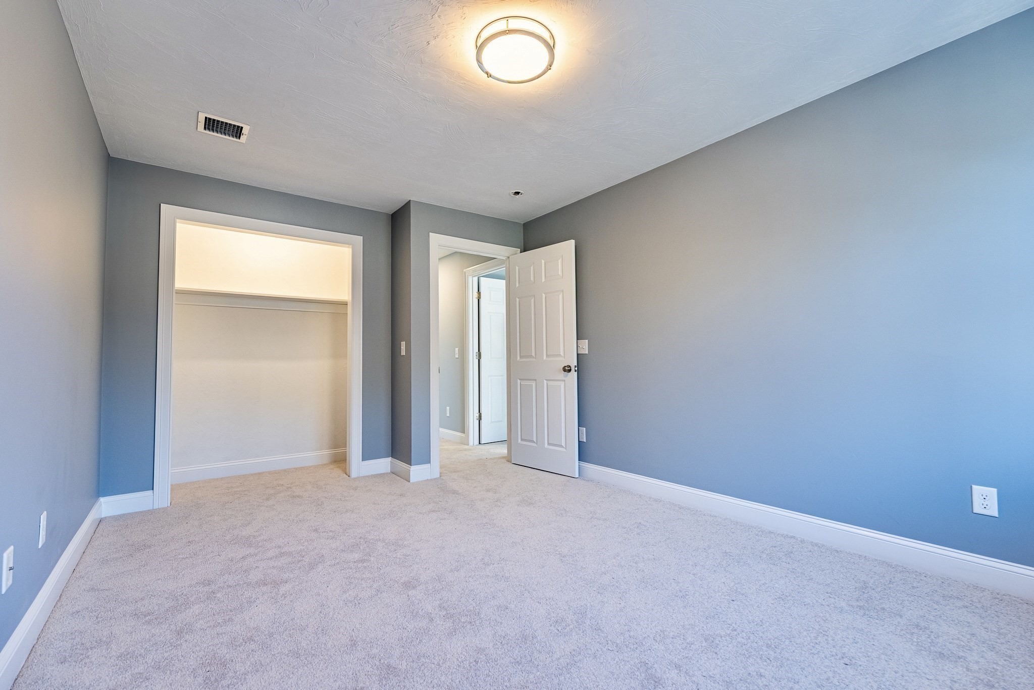 563 Whittenton St, Taunton, MA 02780 - Image 28