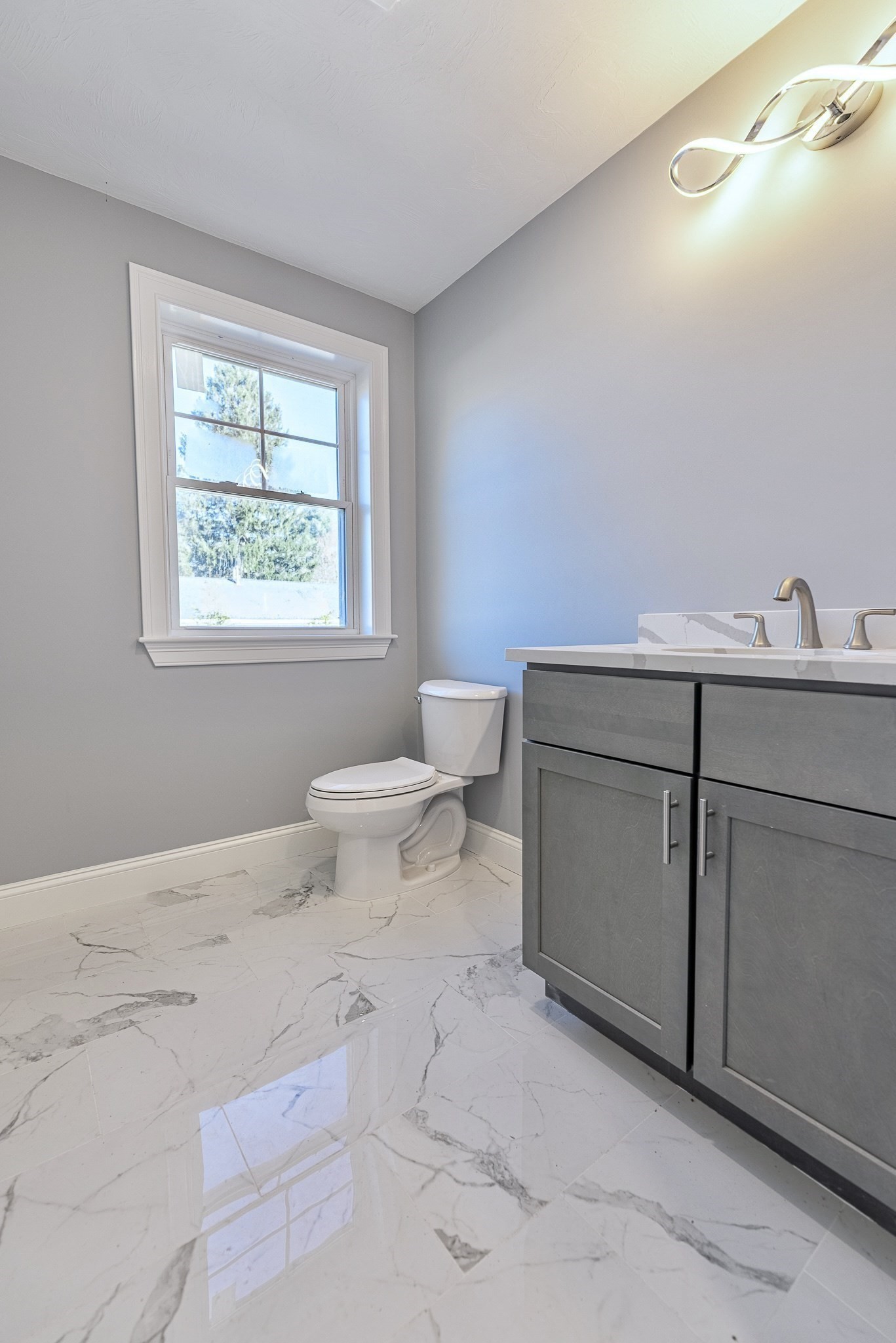 563 Whittenton St, Taunton, MA 02780 - Image 8