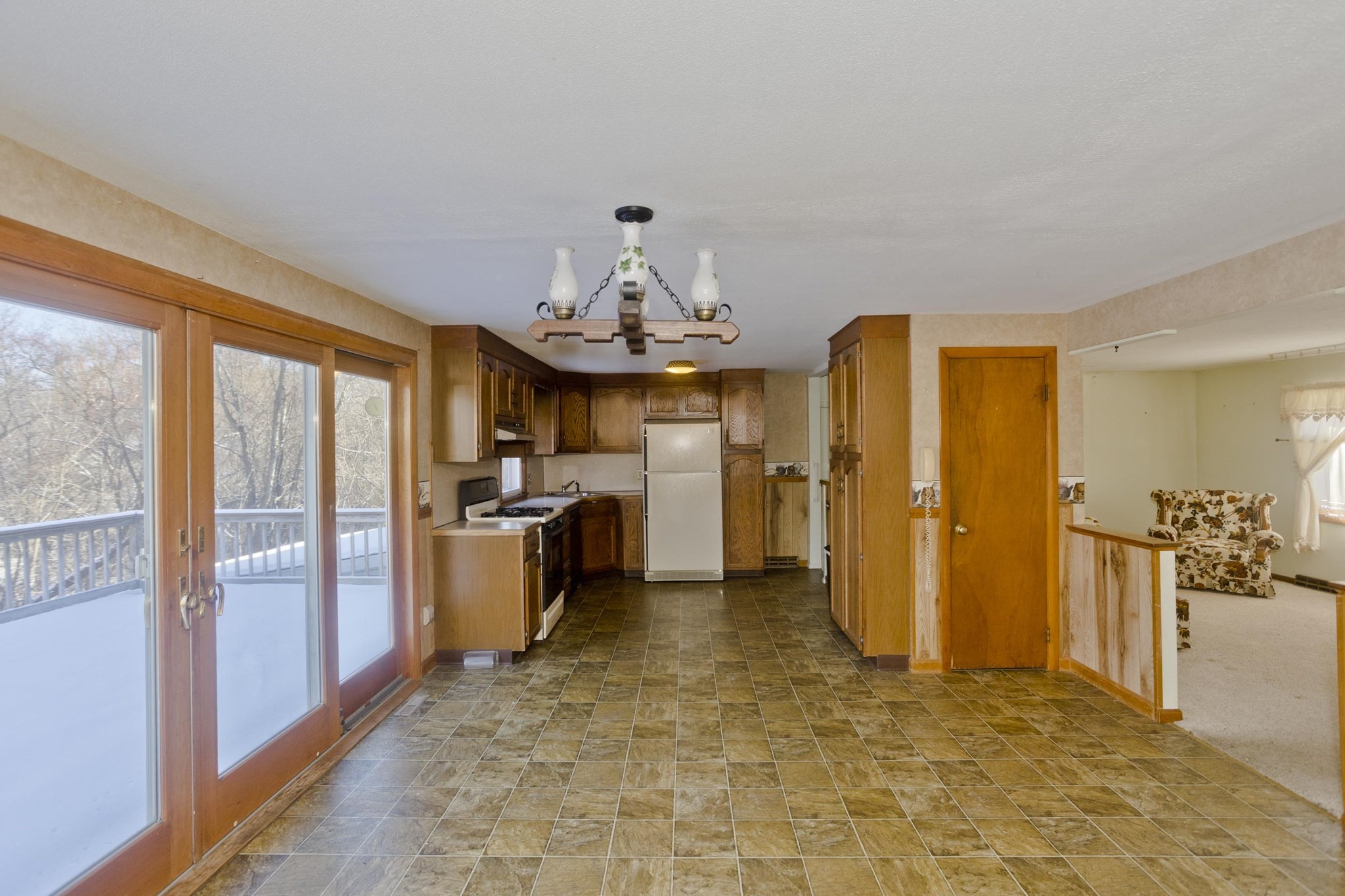180 Fletcher Circle, Chicopee, MA 01020 - Image 9
