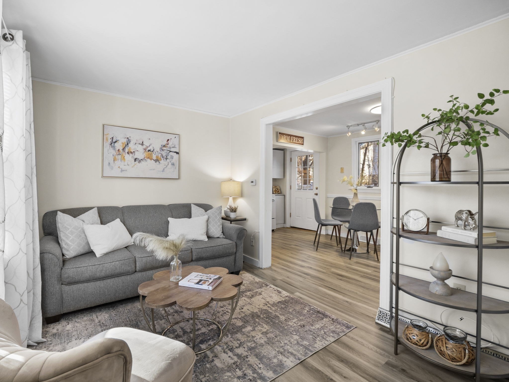 447 Stevens St, North Andover, MA 01845 - Image 2