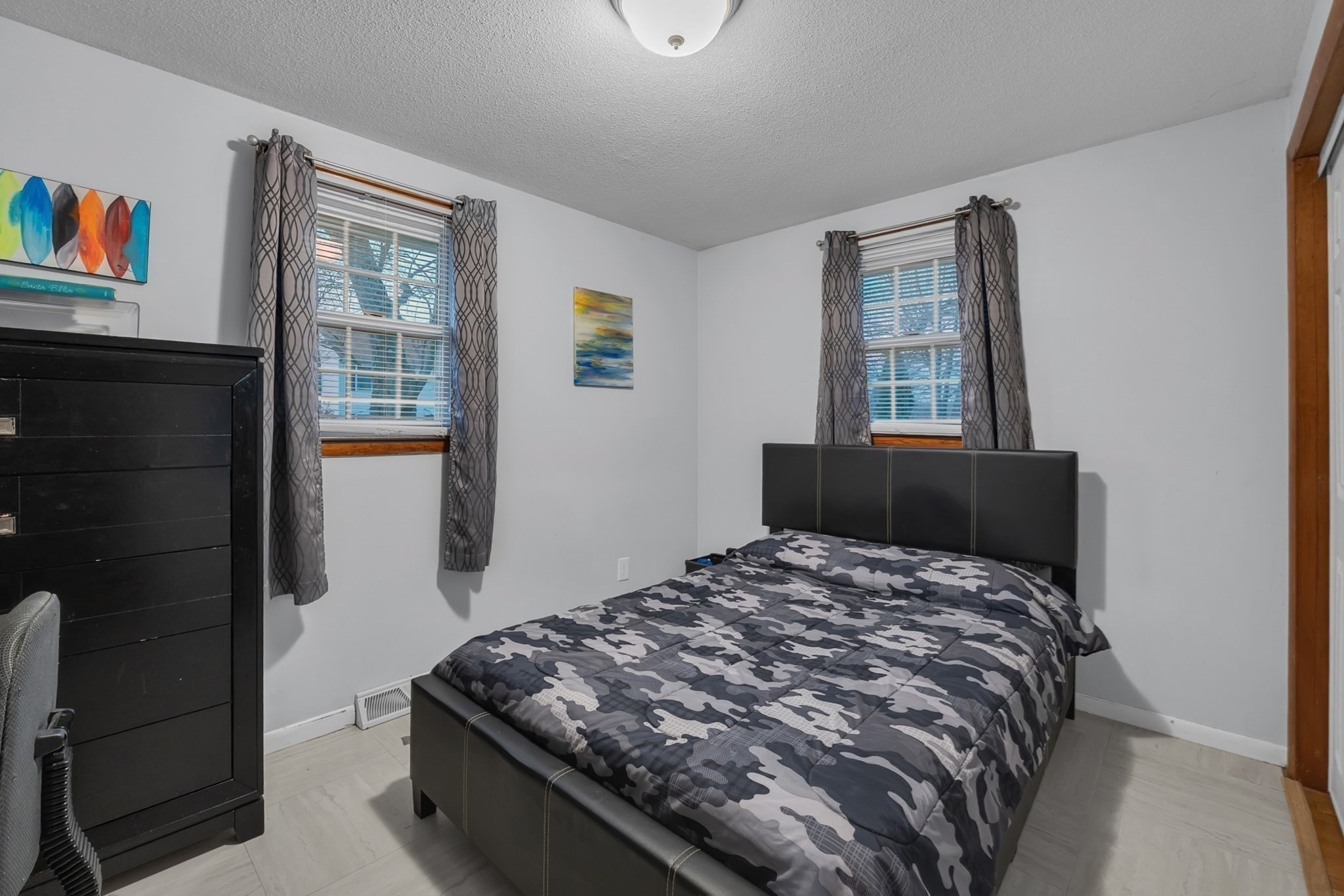 17 Middlesex Ave, Worcester, MA 01604 - Image 12