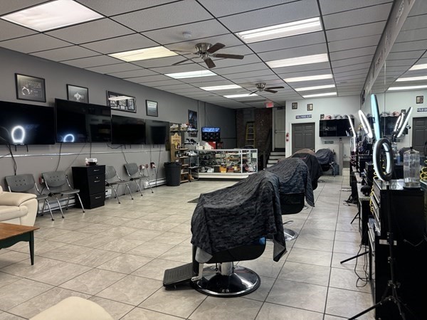 1607 Acushnet Ave, New Bedford, MA 02746 - Image 4