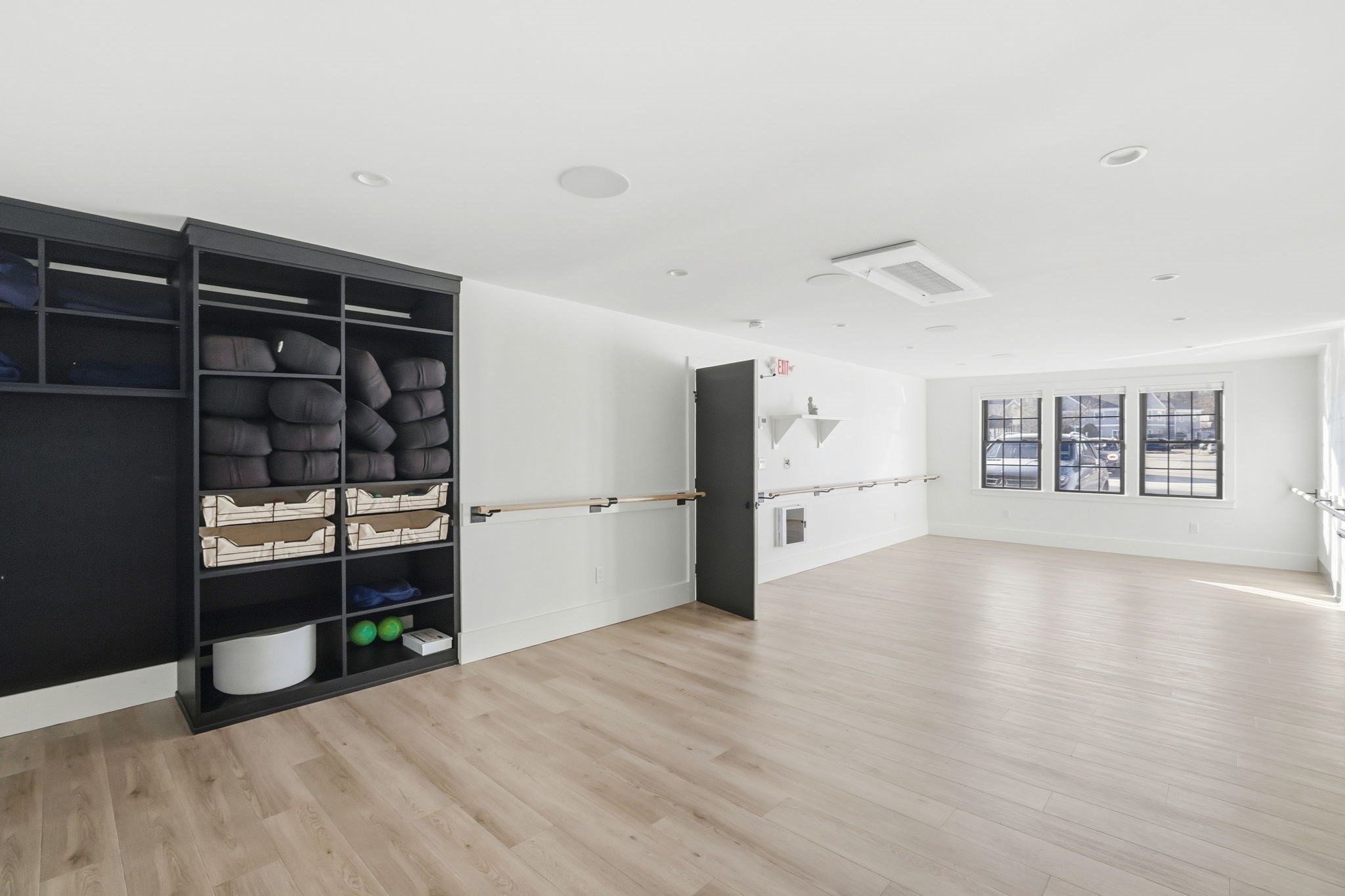 57 Water St Unit 57, Hingham, MA 02043 - Image 4