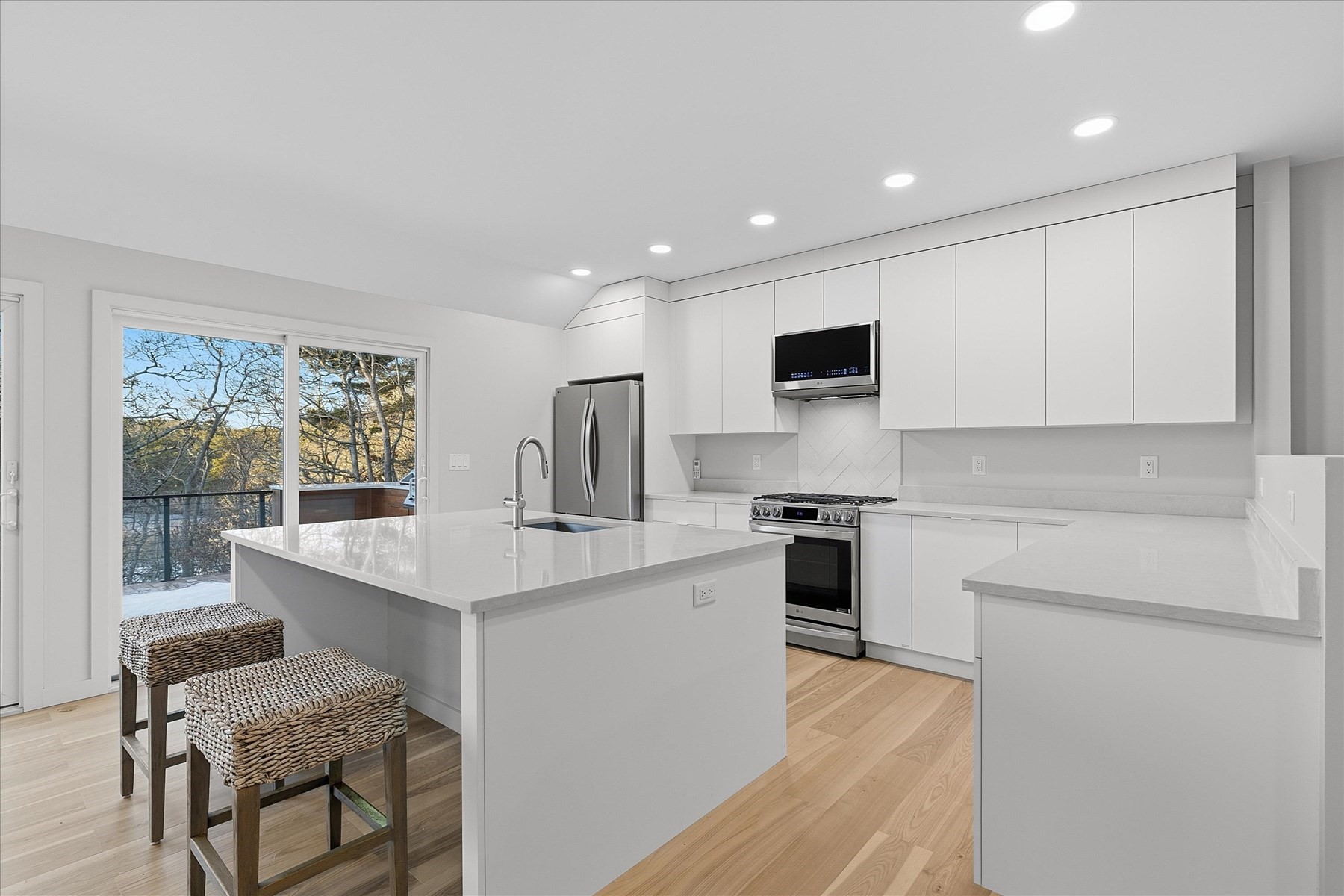 162 Main St, Barnstable, MA 02655 - Image 8