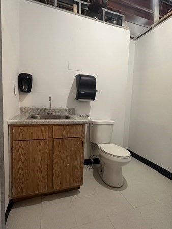 270 Centre St Unit E, Holbrook, MA 02343 - Image 8