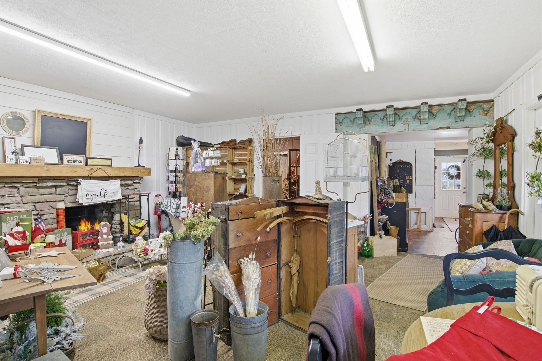 148 River St, West Springfield, MA 01089 - Image 17