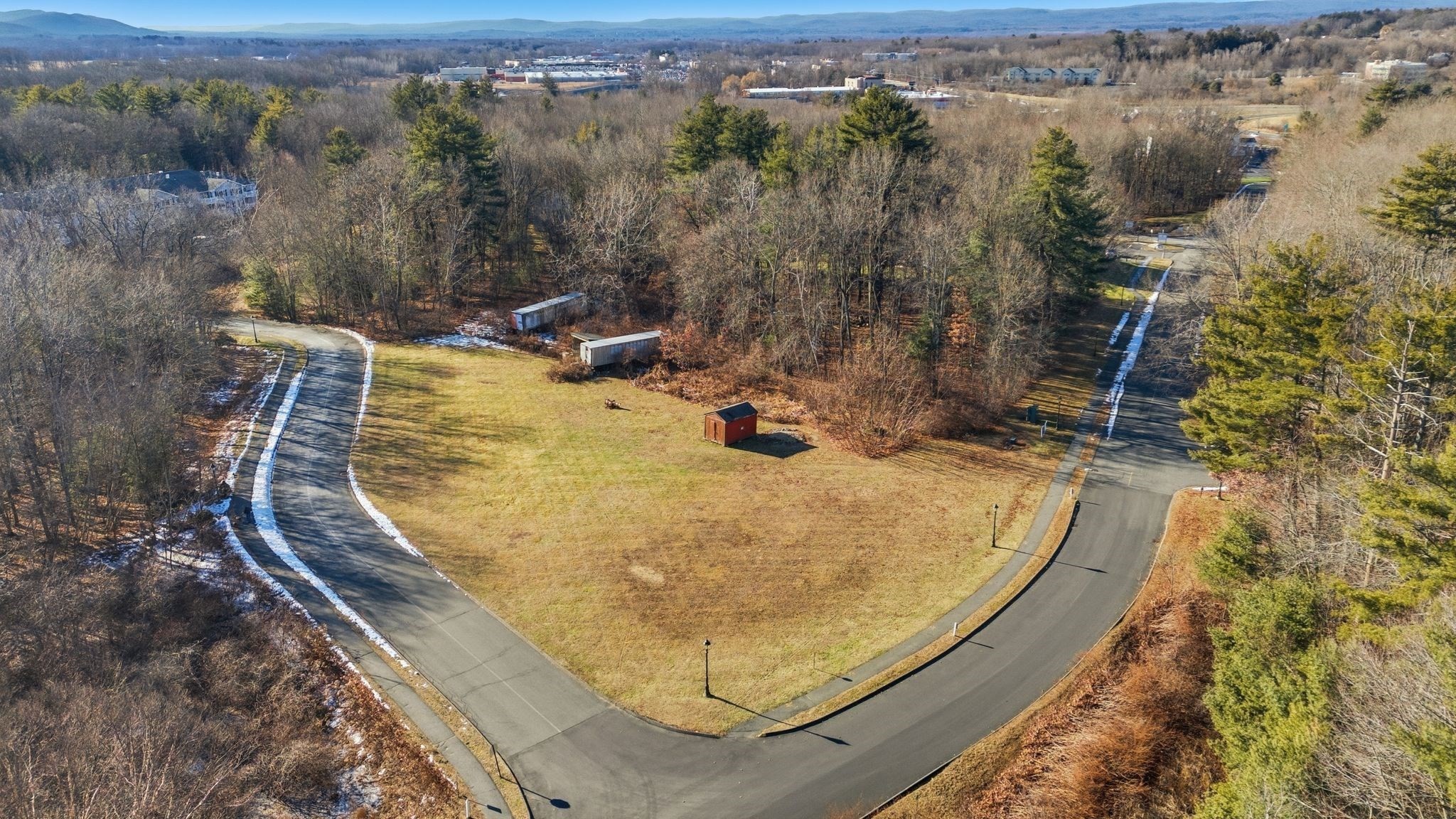 30 Greenleaves Dr, Amherst, MA 01002 - Image 3