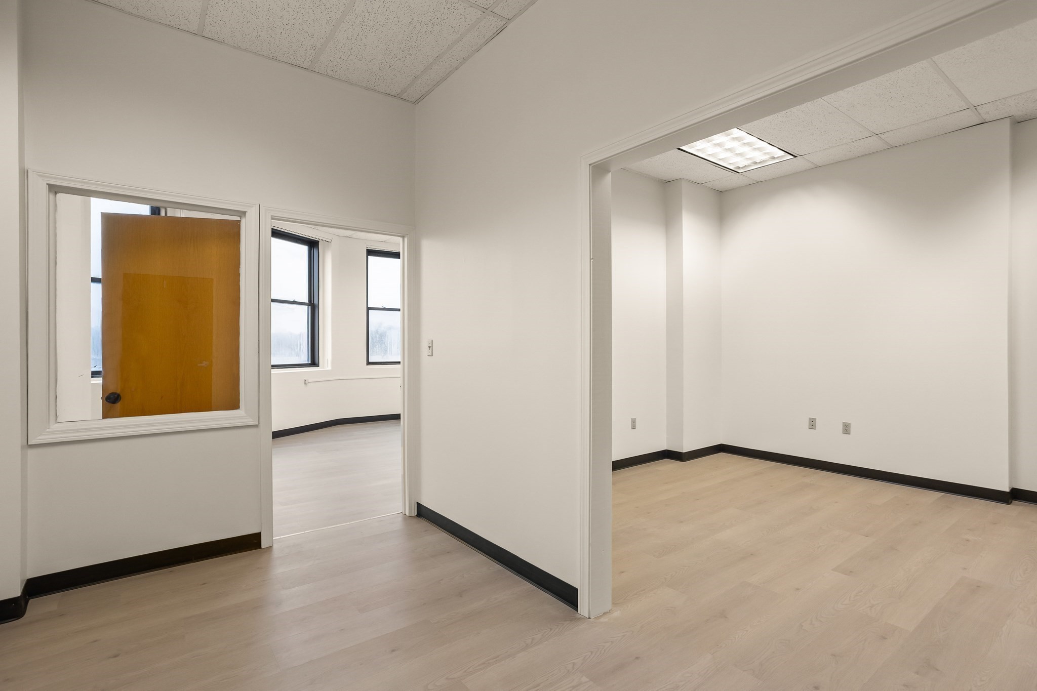 435 Lancaster St Unit 327, Leominster, MA 01453 - Image 1