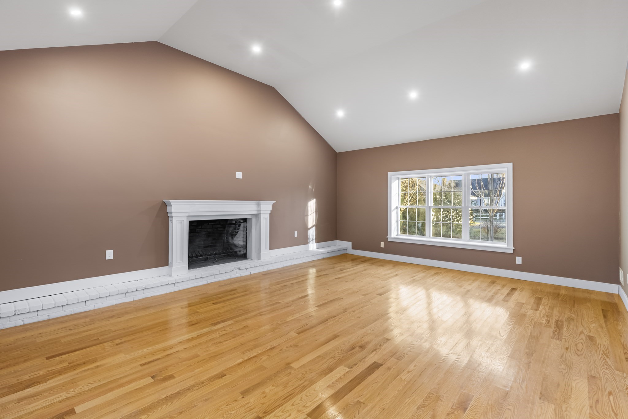 32 Tripp Ave, Brockton, MA 02301 - Image 18
