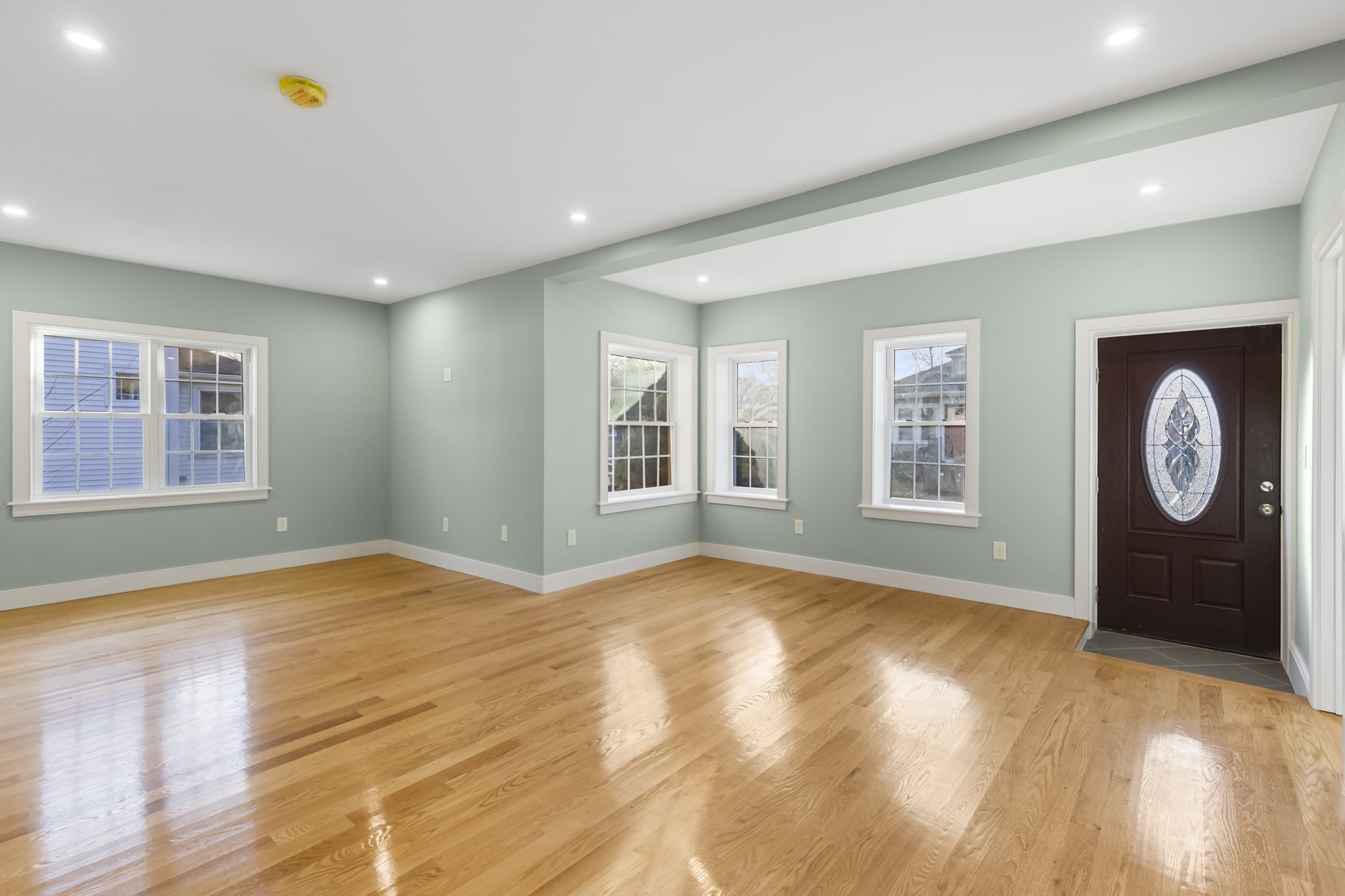 32 Tripp Ave, Brockton, MA 02301 - Image 9