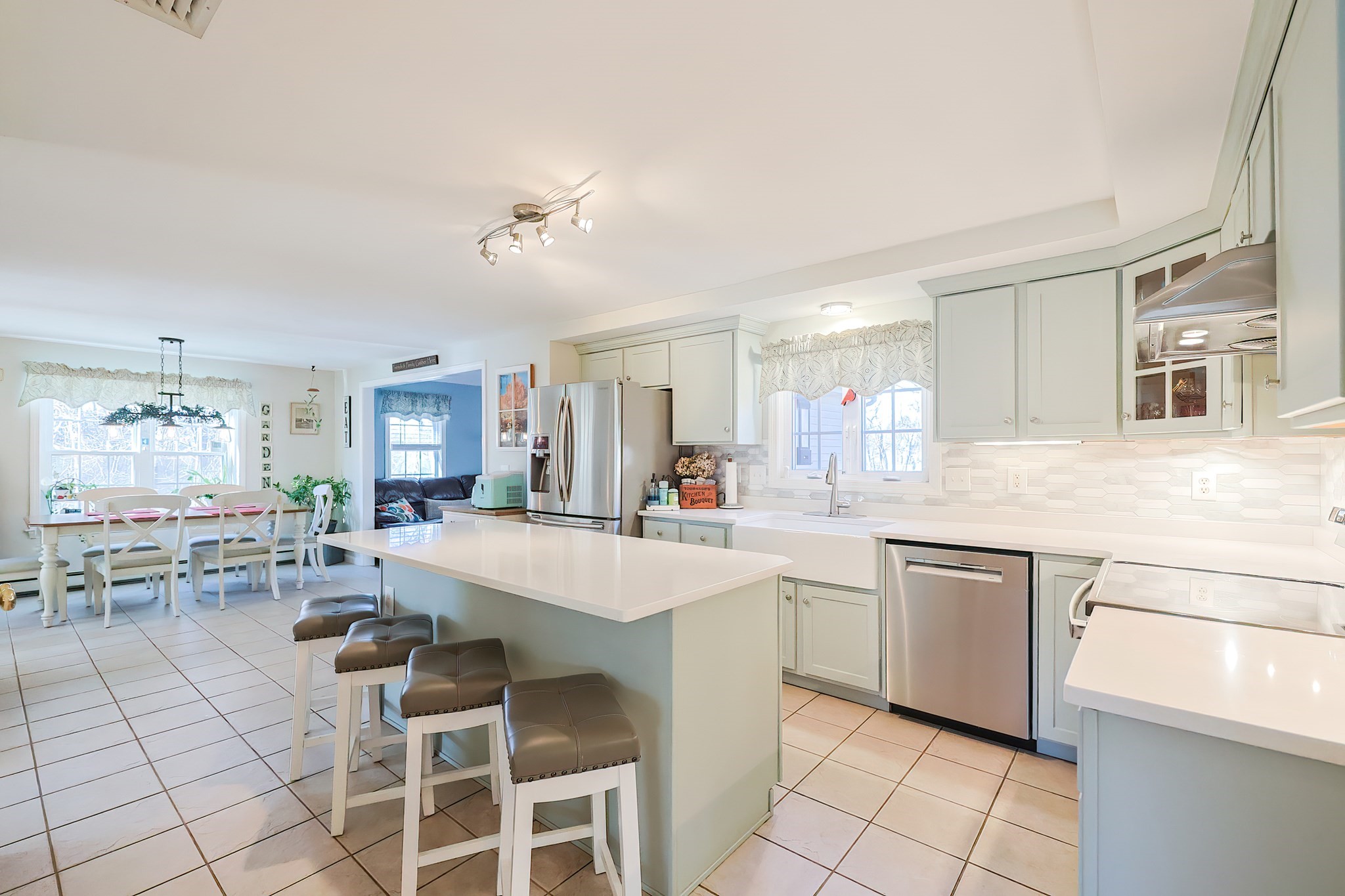25 Dunny Cove Lane, Uxbridge, MA 01569 - Image 17