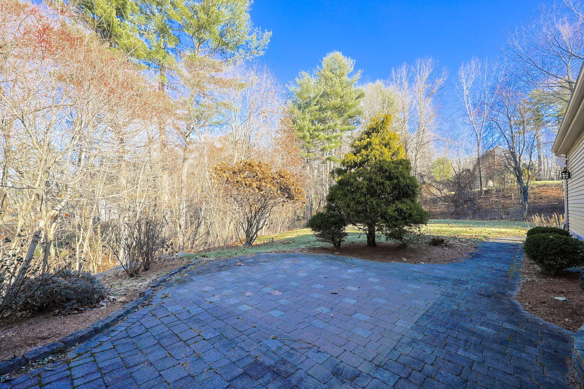 25 Dunny Cove Lane, Uxbridge, MA 01569 - Image 40