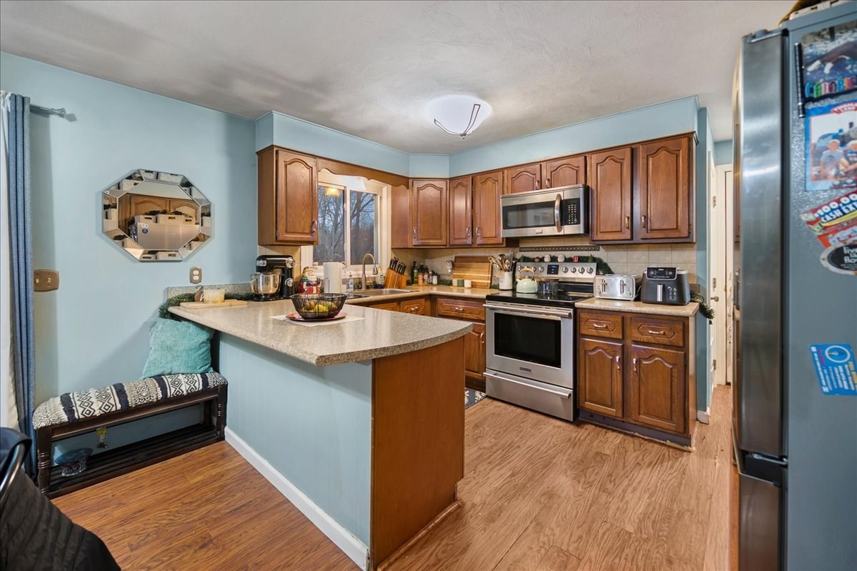 63 Hebb St, Somerset, MA 02725 - Image 10