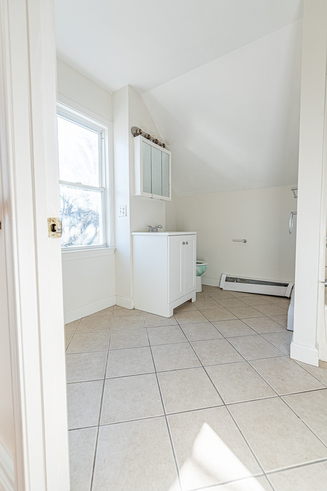 64 Hazard St, New Bedford, MA 02740 - Image 24