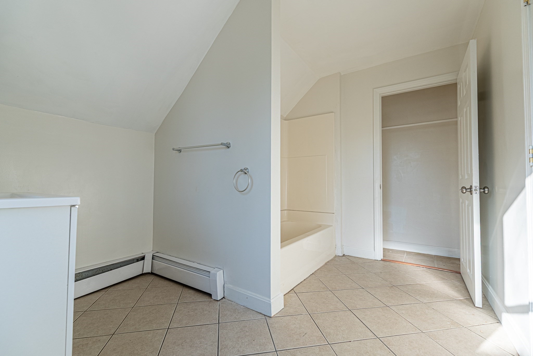 64 Hazard St, New Bedford, MA 02740 - Image 25