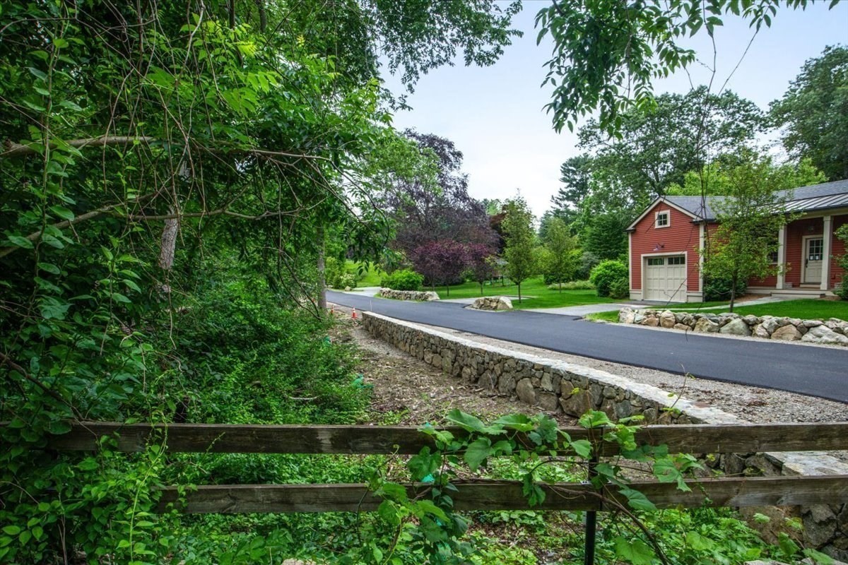 20 Shuttleworth Pl, Dedham, MA 02026 - Image 25