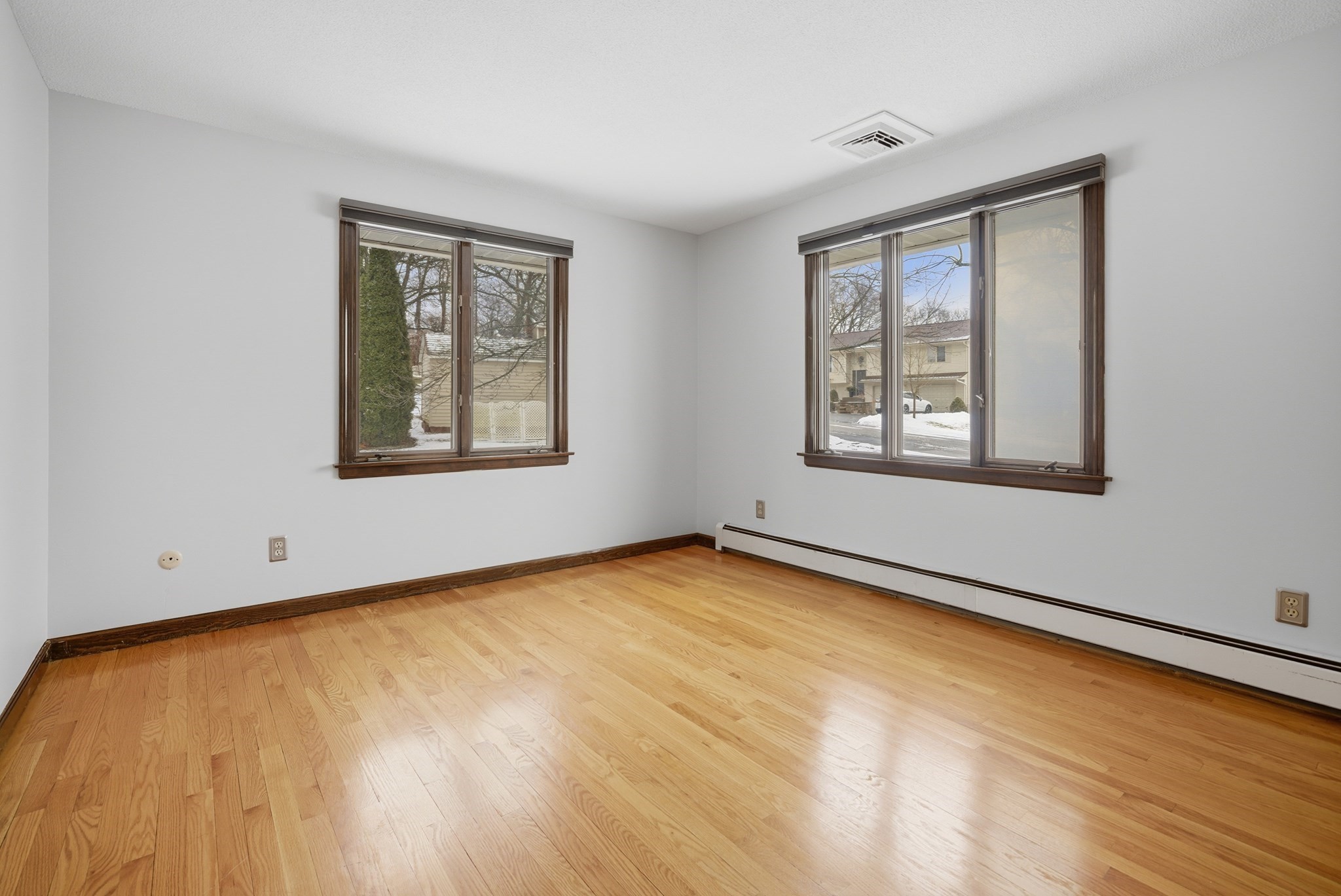 63 Helene St, Ludlow, MA 01056 - Image 17