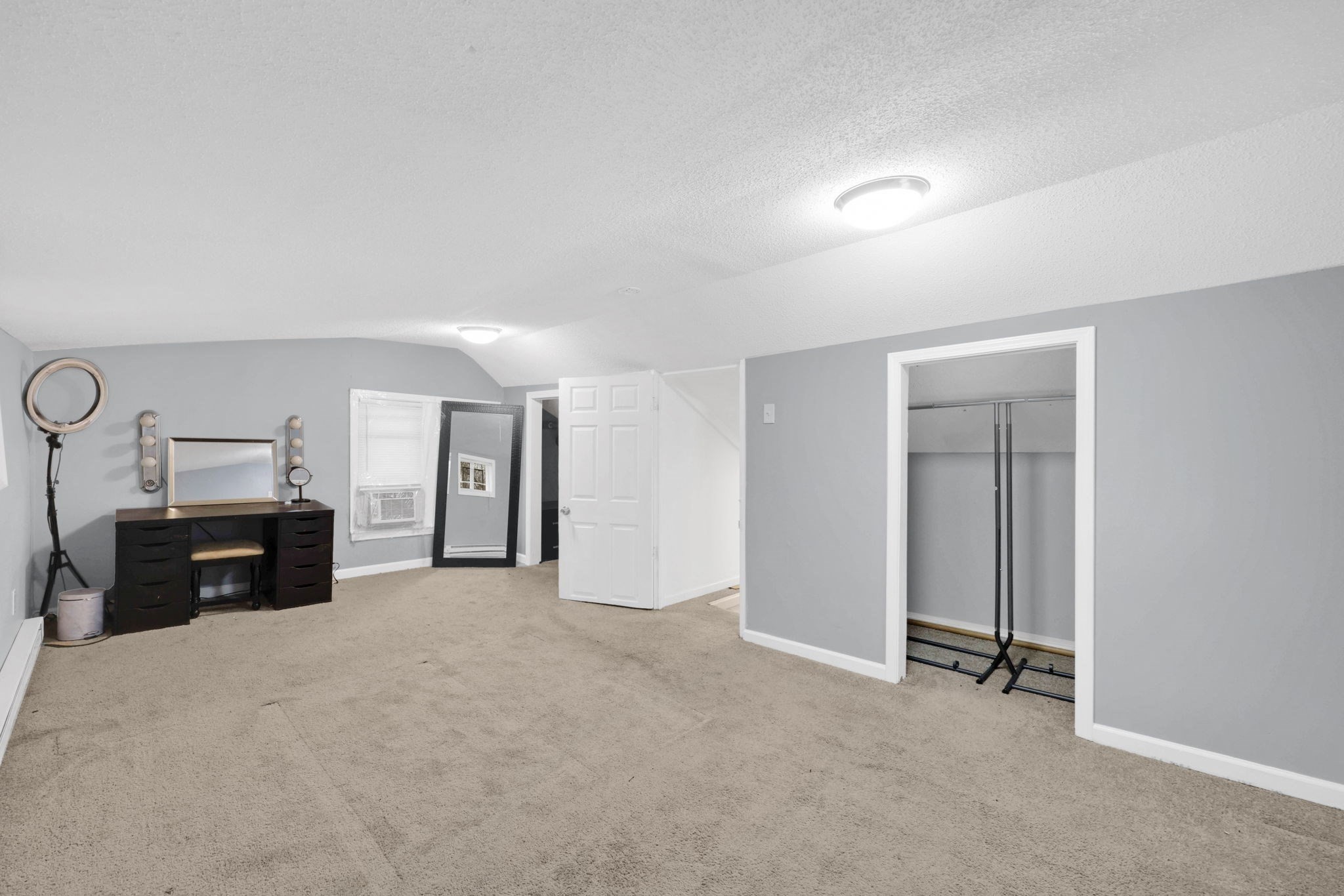 36 Emily St, Springfield, MA 01109 - Image 16