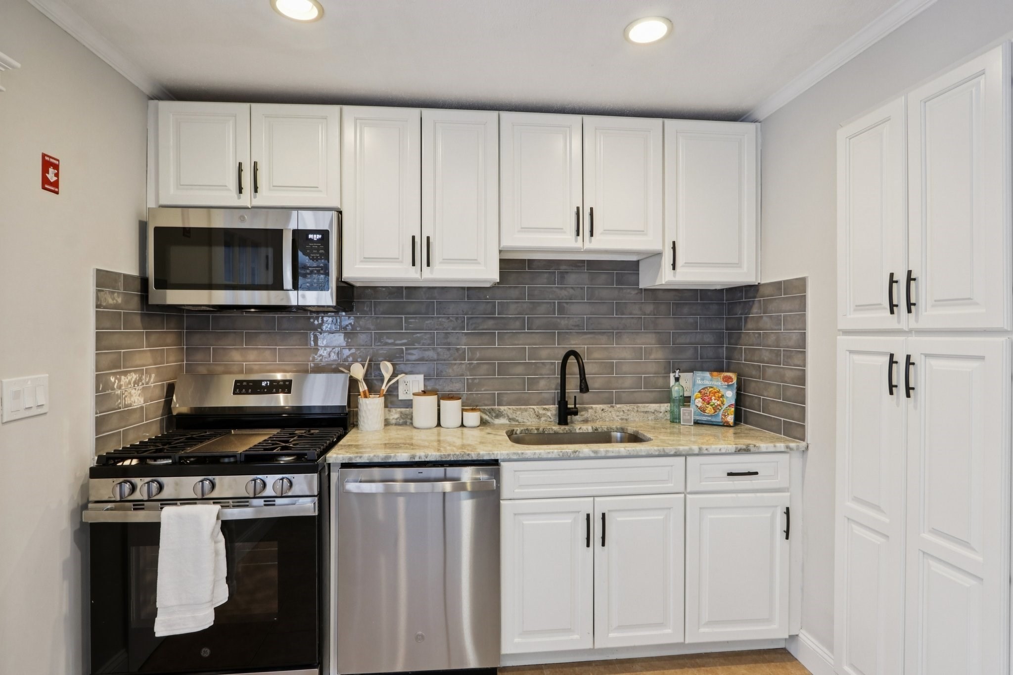 1 Willow St, Middleton, MA 01949 - Image 14