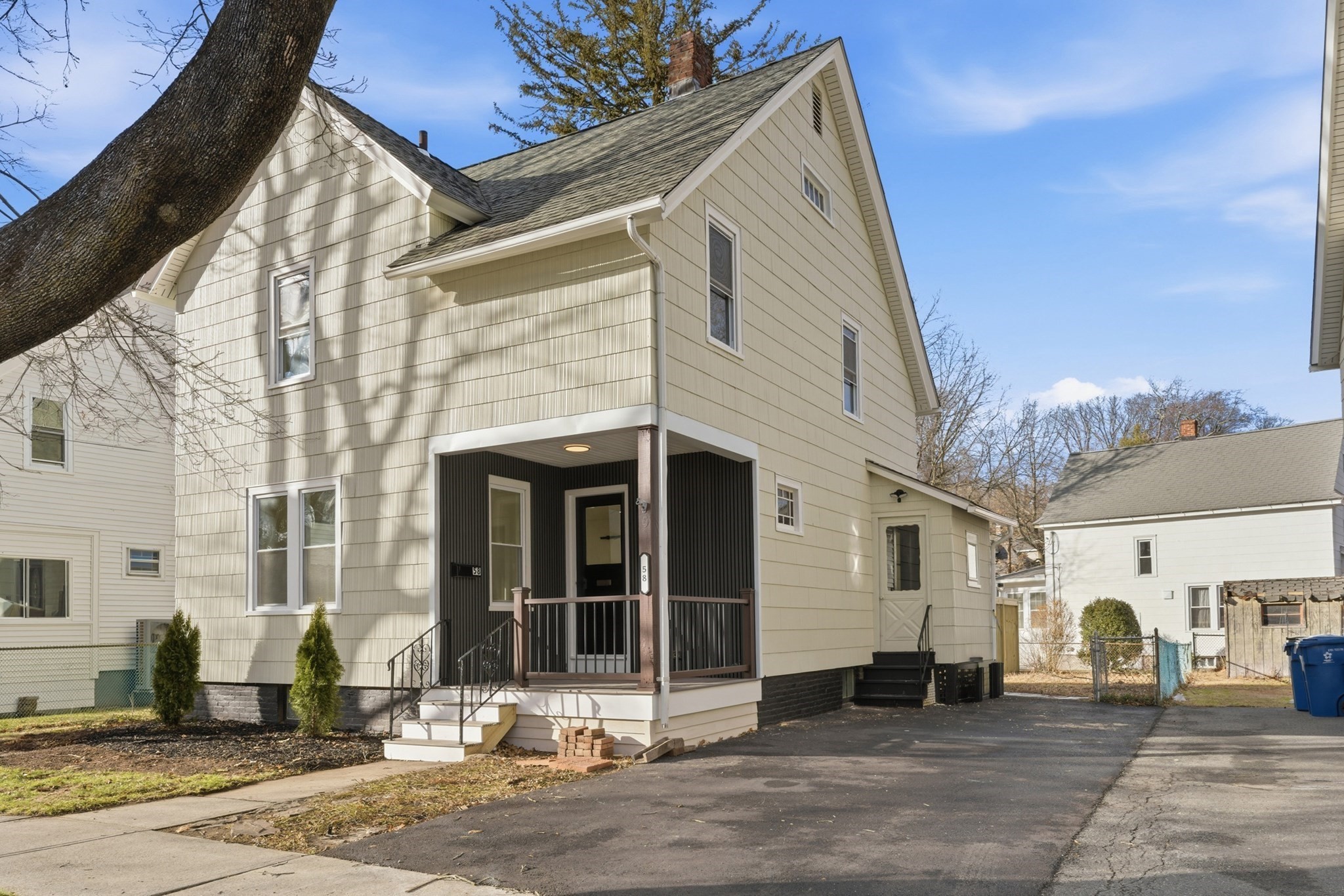 58 Field St, West Springfield, MA 01089 - Image 1