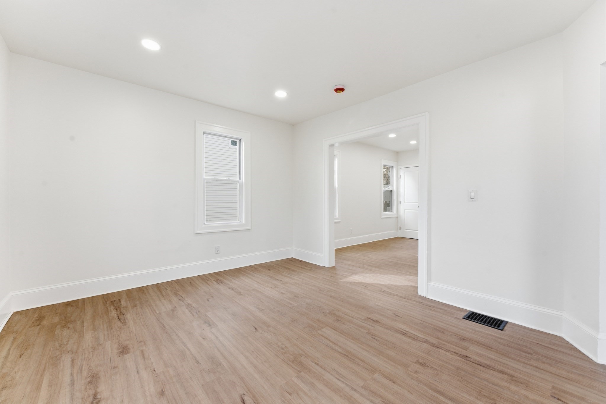 58 Field St, West Springfield, MA 01089 - Image 13