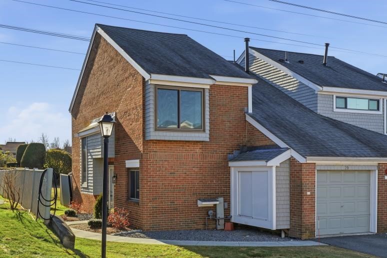 20 Rosewood Dr Unit 20, Stoughton, MA 02072