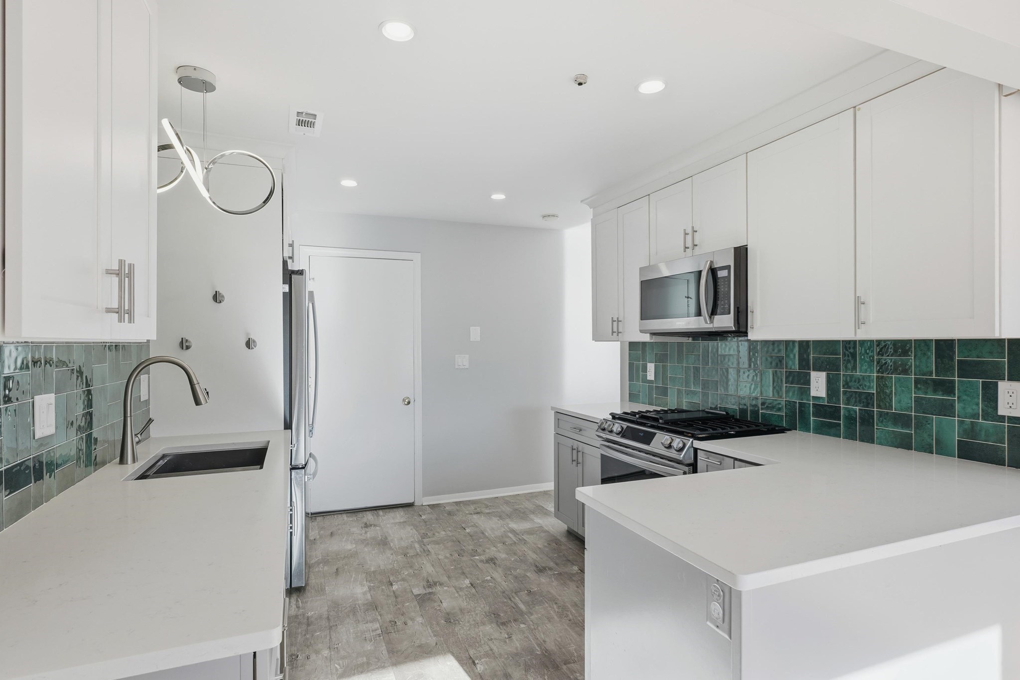 20 Rosewood Dr Unit 20, Stoughton, MA 02072 - Image 12