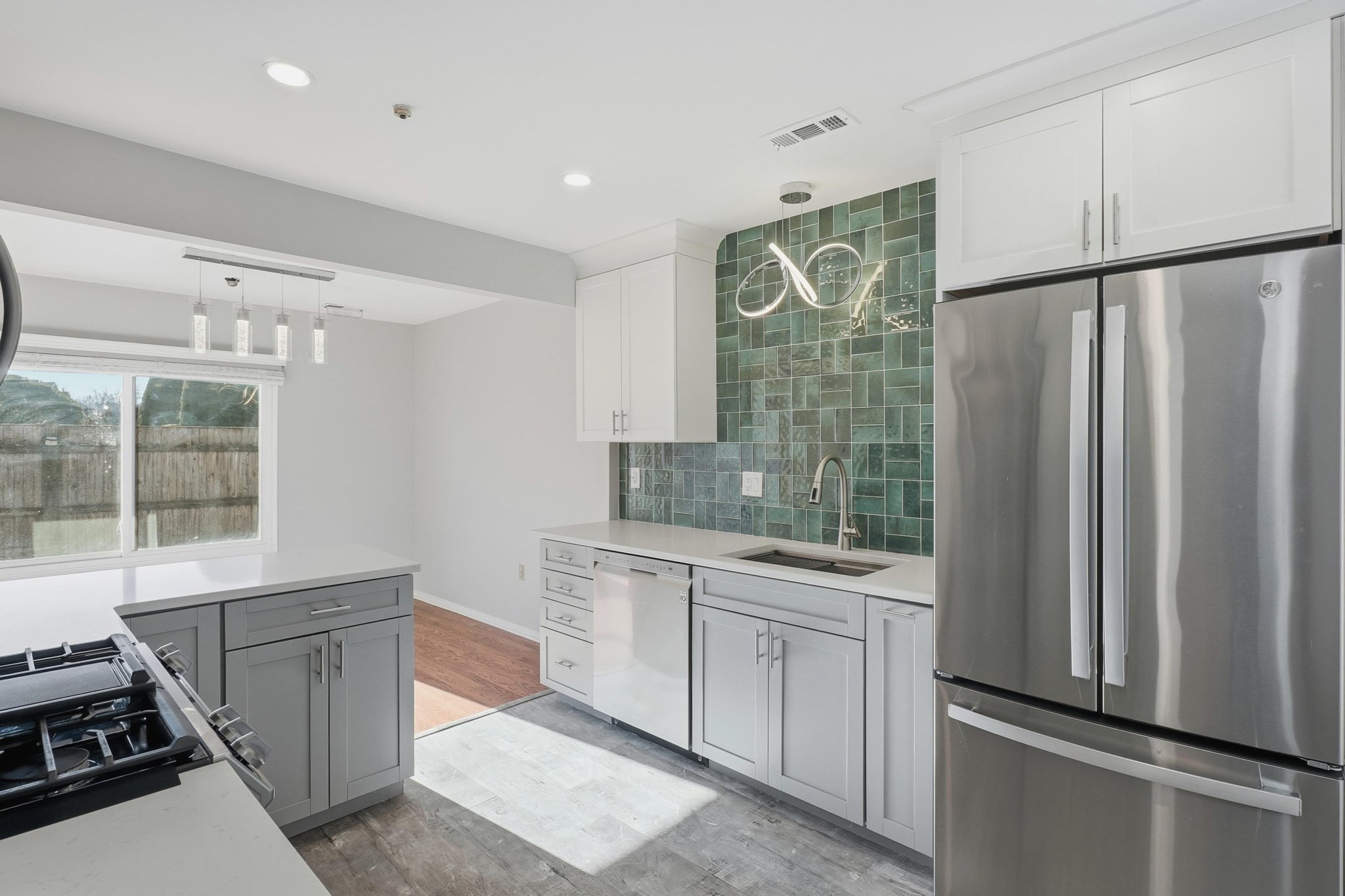 20 Rosewood Dr Unit 20, Stoughton, MA 02072 - Image 9