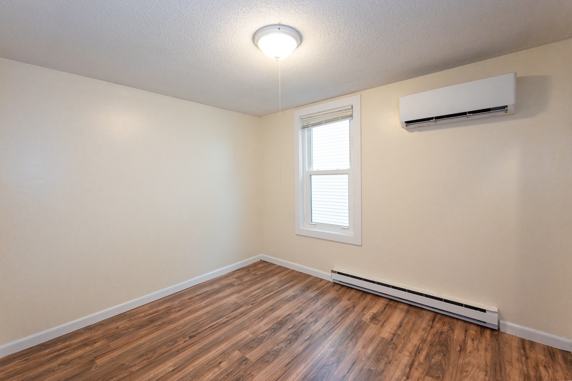 66 Perry St, Lowell, MA 01852 - Image 12