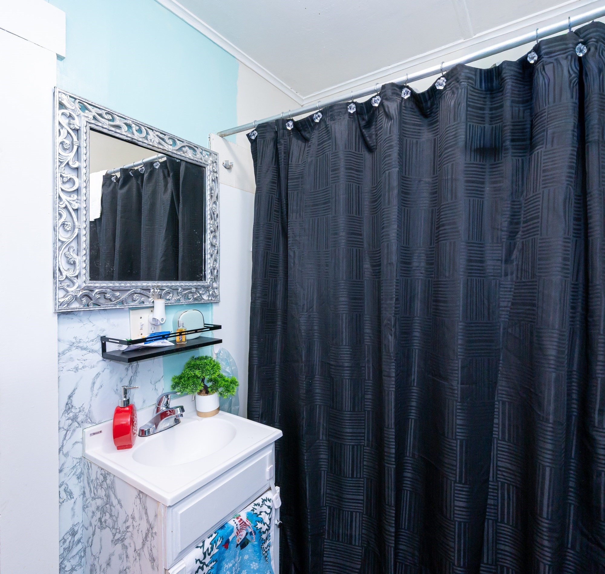 66 Perry St, Lowell, MA 01852 - Image 26