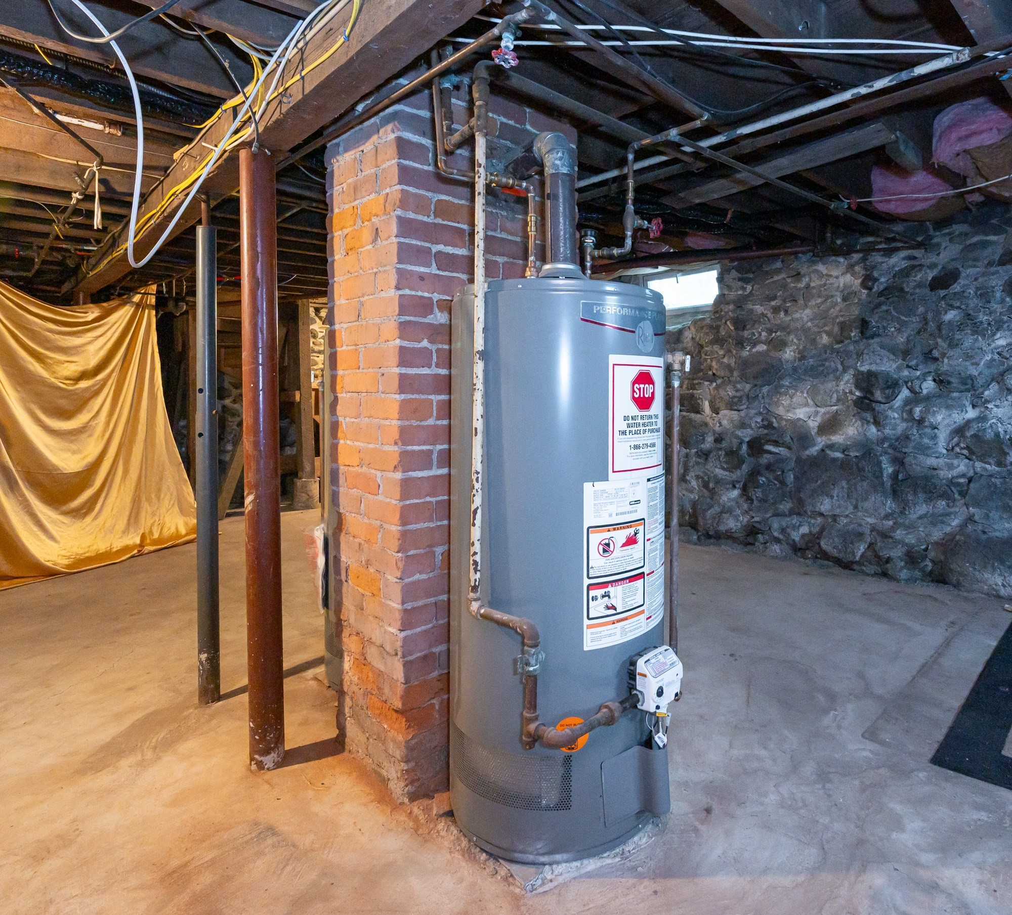 66 Perry St, Lowell, MA 01852 - Image 37