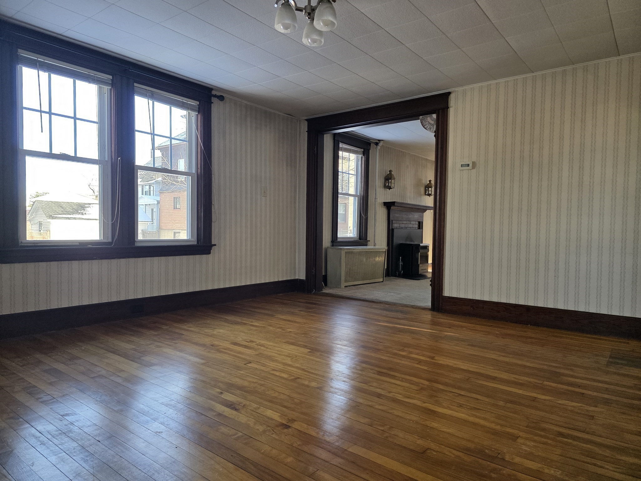 324 Chestnut St, Clinton, MA 01510 - Image 11
