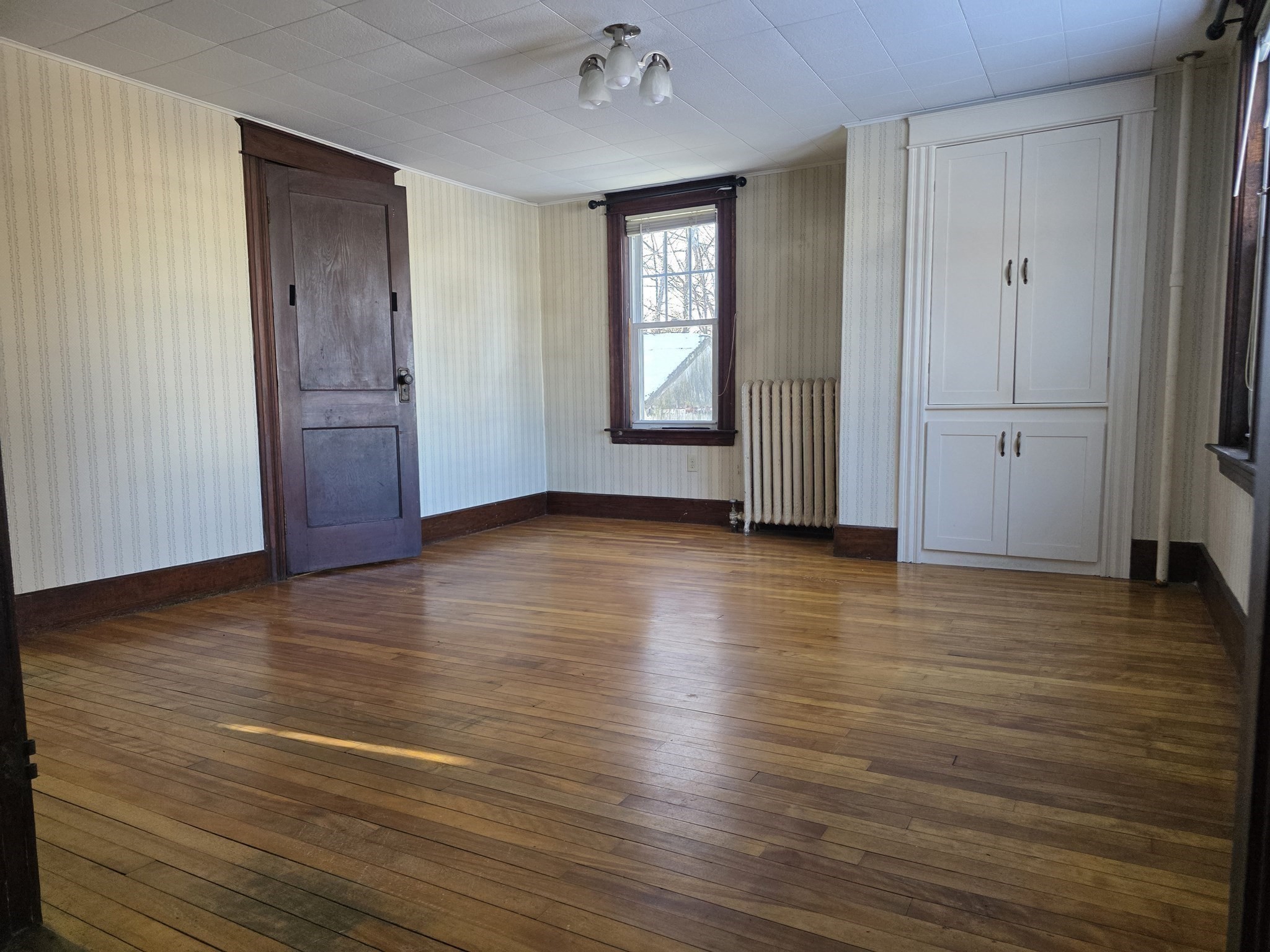 324 Chestnut St, Clinton, MA 01510 - Image 13