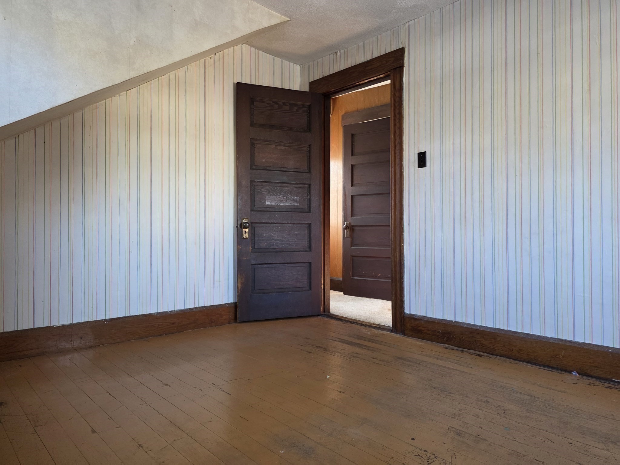 324 Chestnut St, Clinton, MA 01510 - Image 18