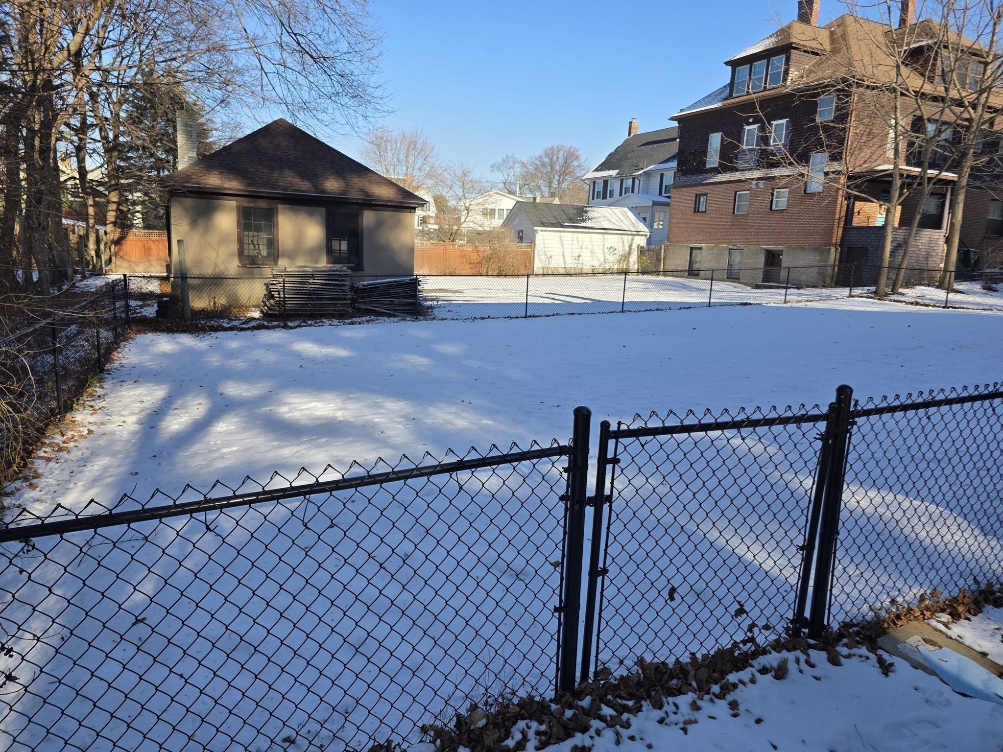 324 Chestnut St, Clinton, MA 01510 - Image 28