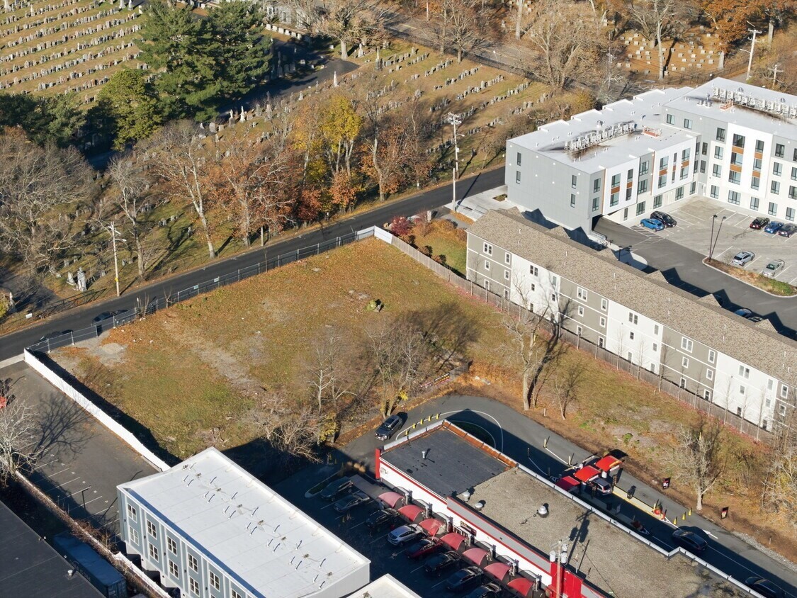 586 Canterbury Street, Roslindale, Boston, MA 02131 - Image 11