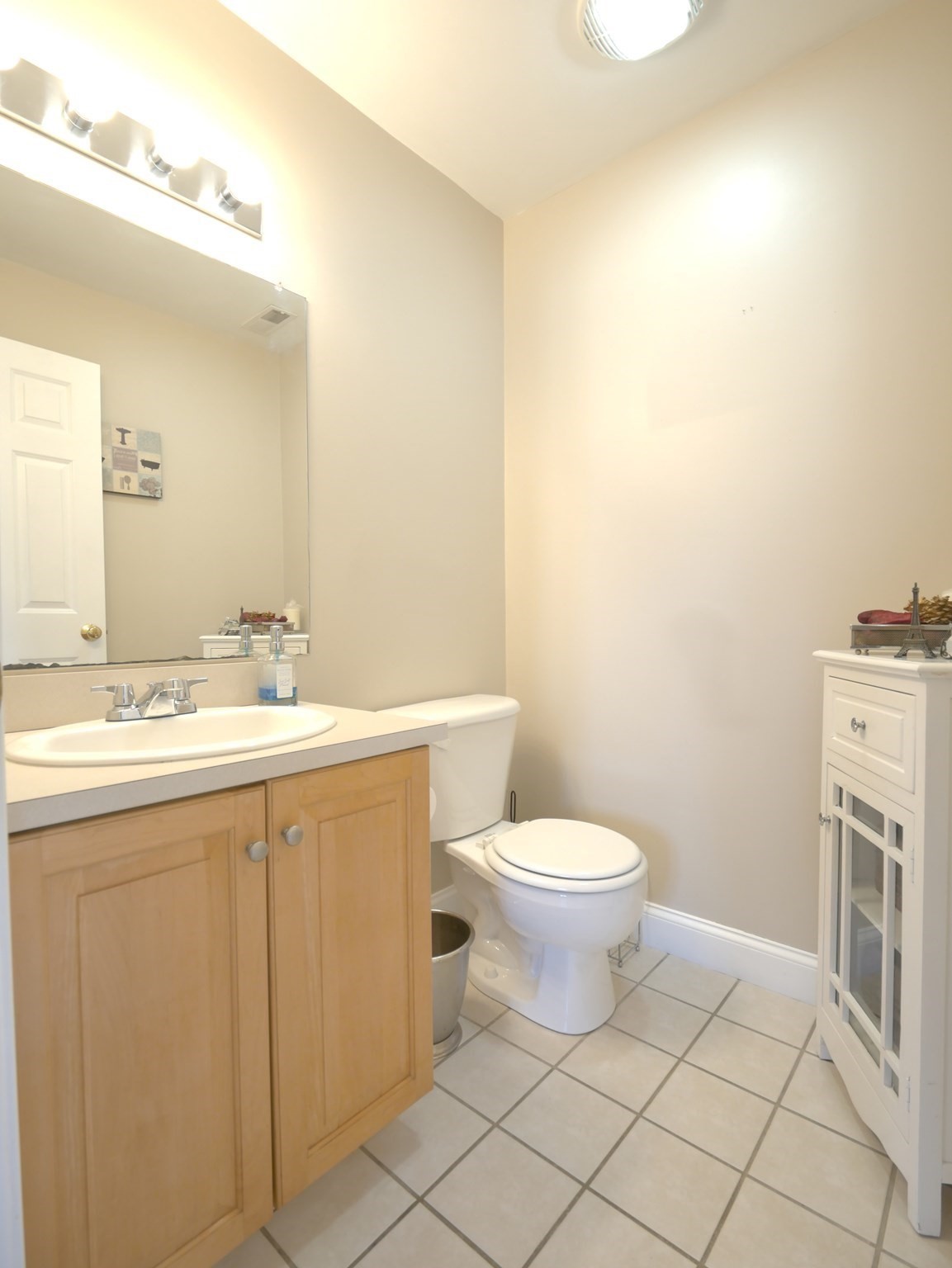 33 Grantley St Unit B, Hyde Park, Boston, MA 02136 - Image 7