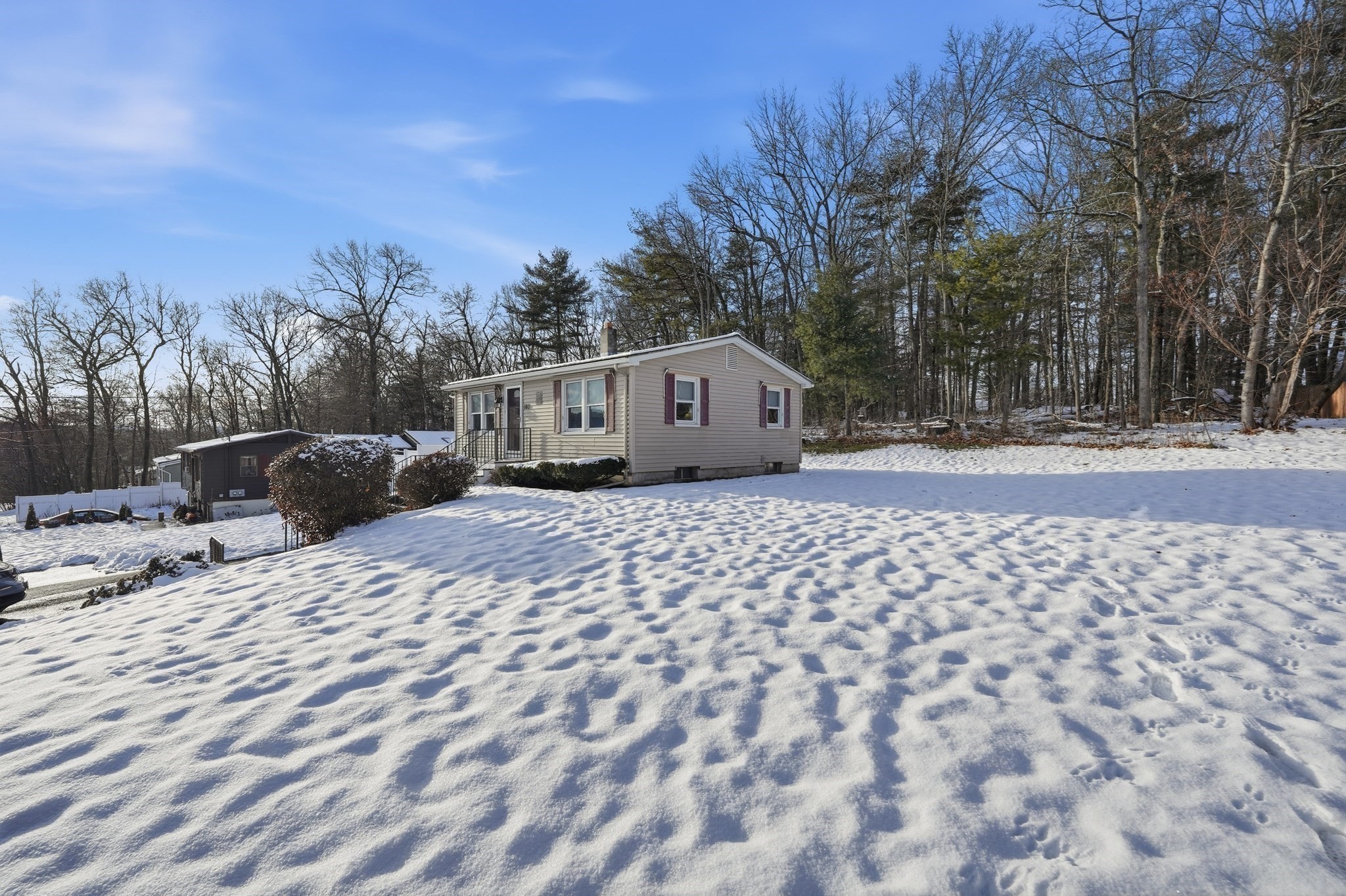 140 Shearer St, Palmer, MA 01069 - Image 4