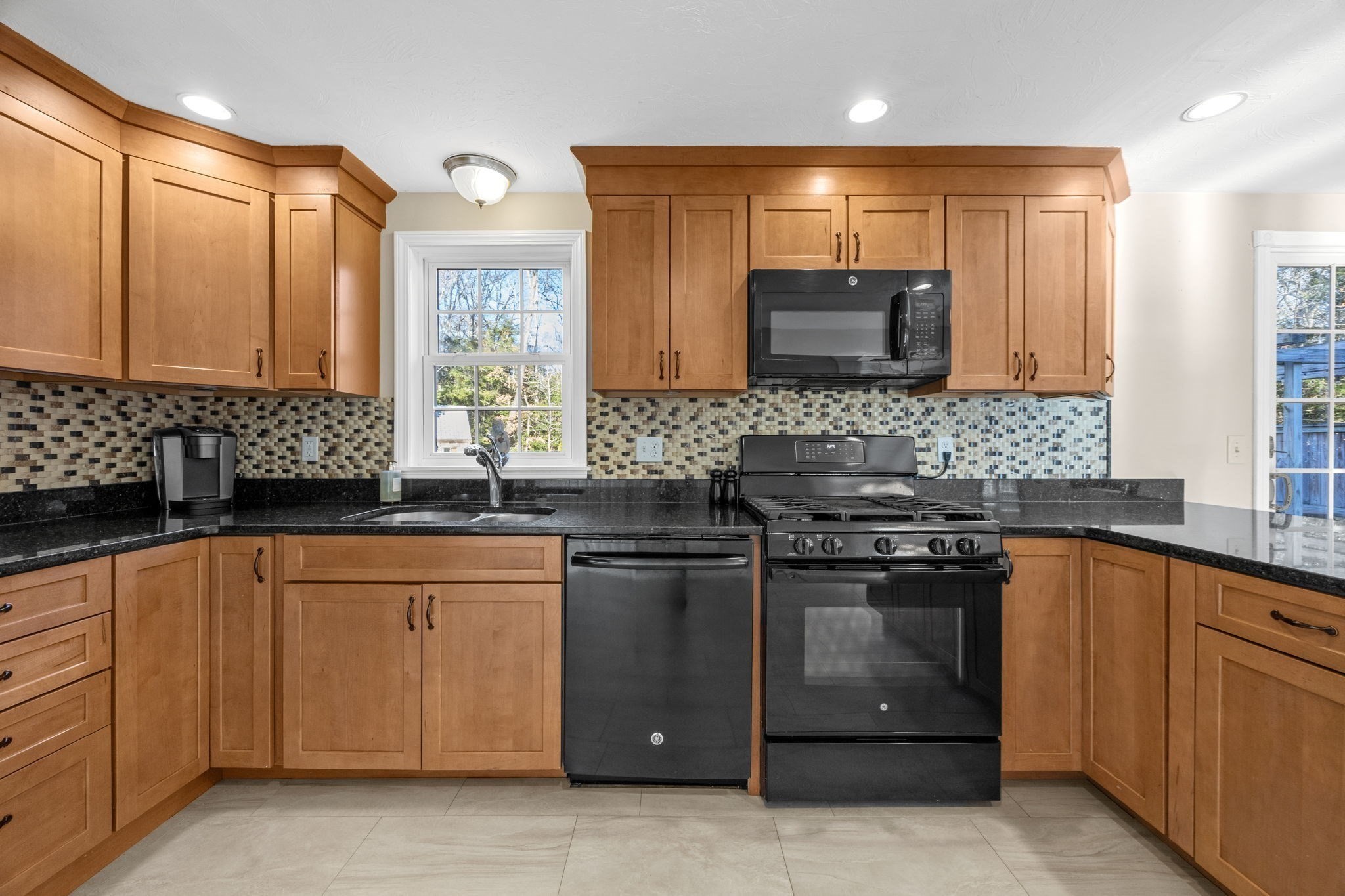 30 Flicker Ln, Barnstable, MA 02648 - Image 15