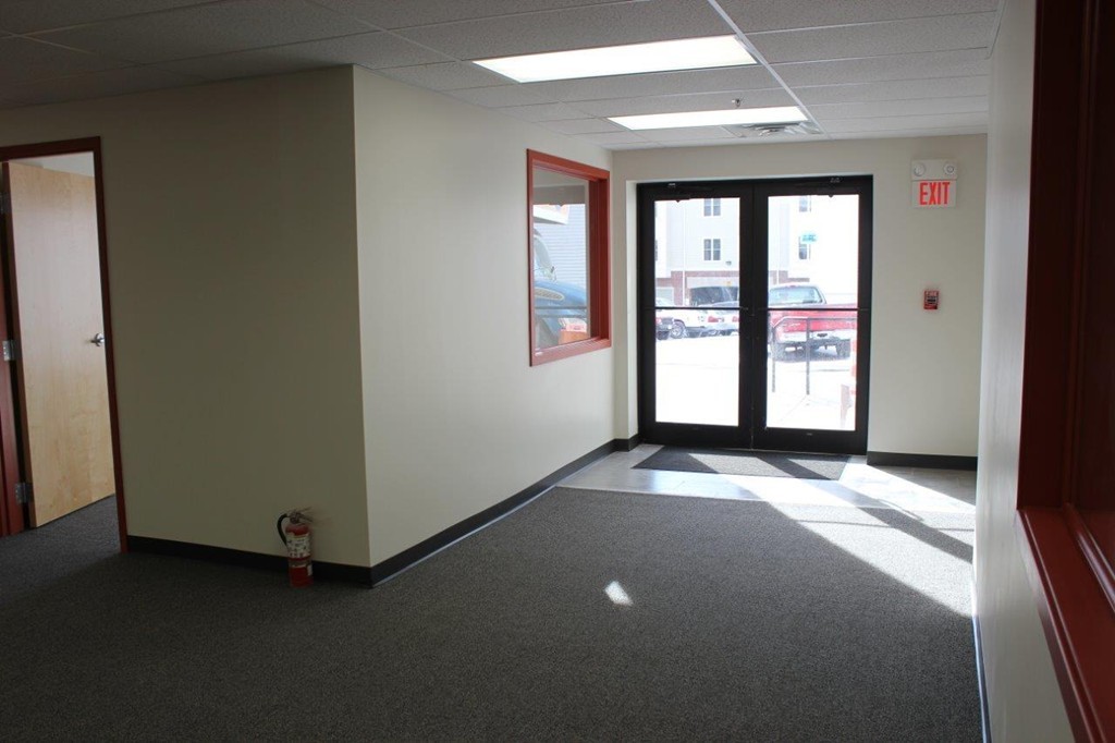 36 E Central St Unit 107, Franklin, MA 02038 - Image 3