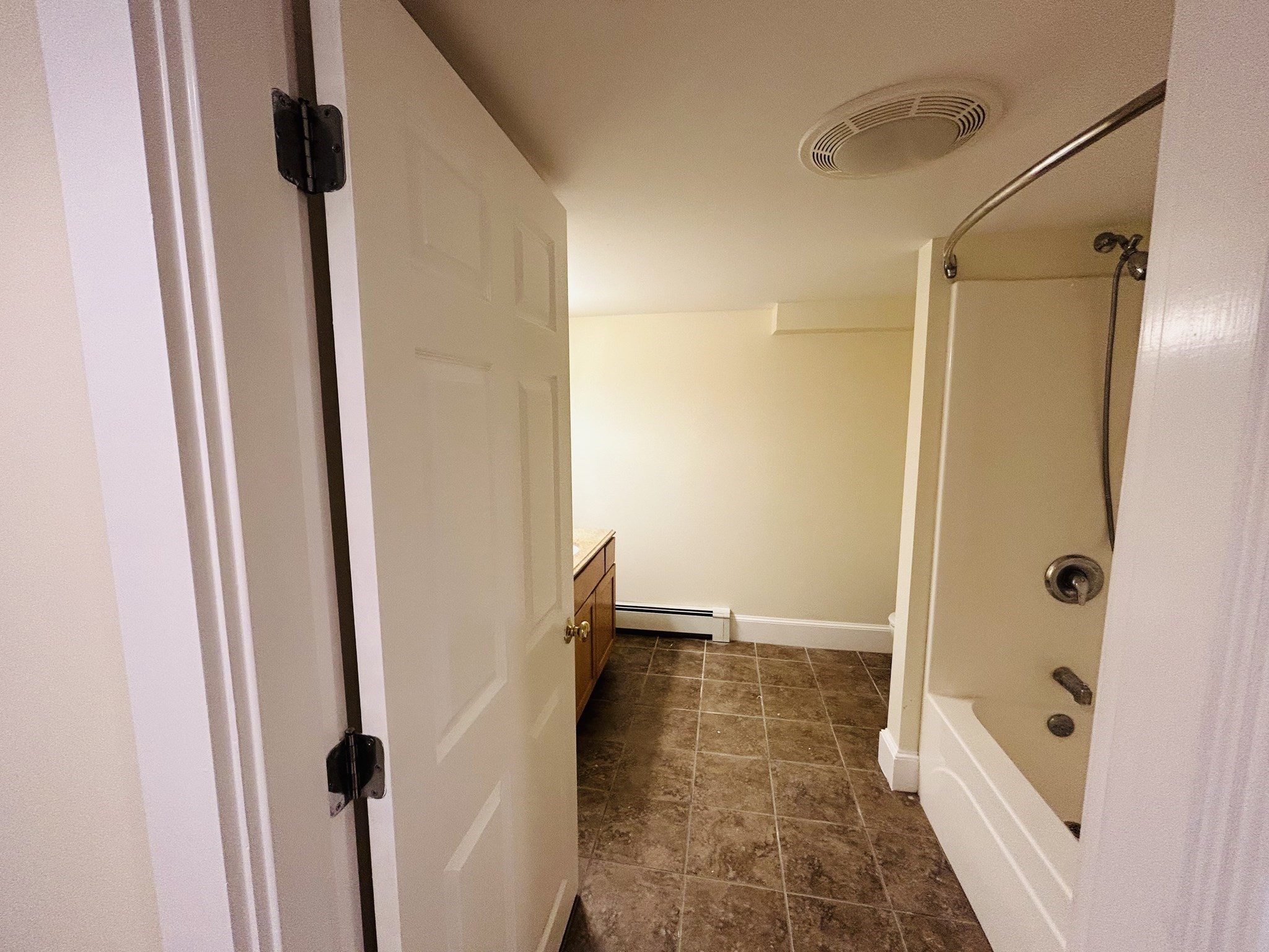 257 Lawrence St, New Bedford, MA 02745 - Image 17